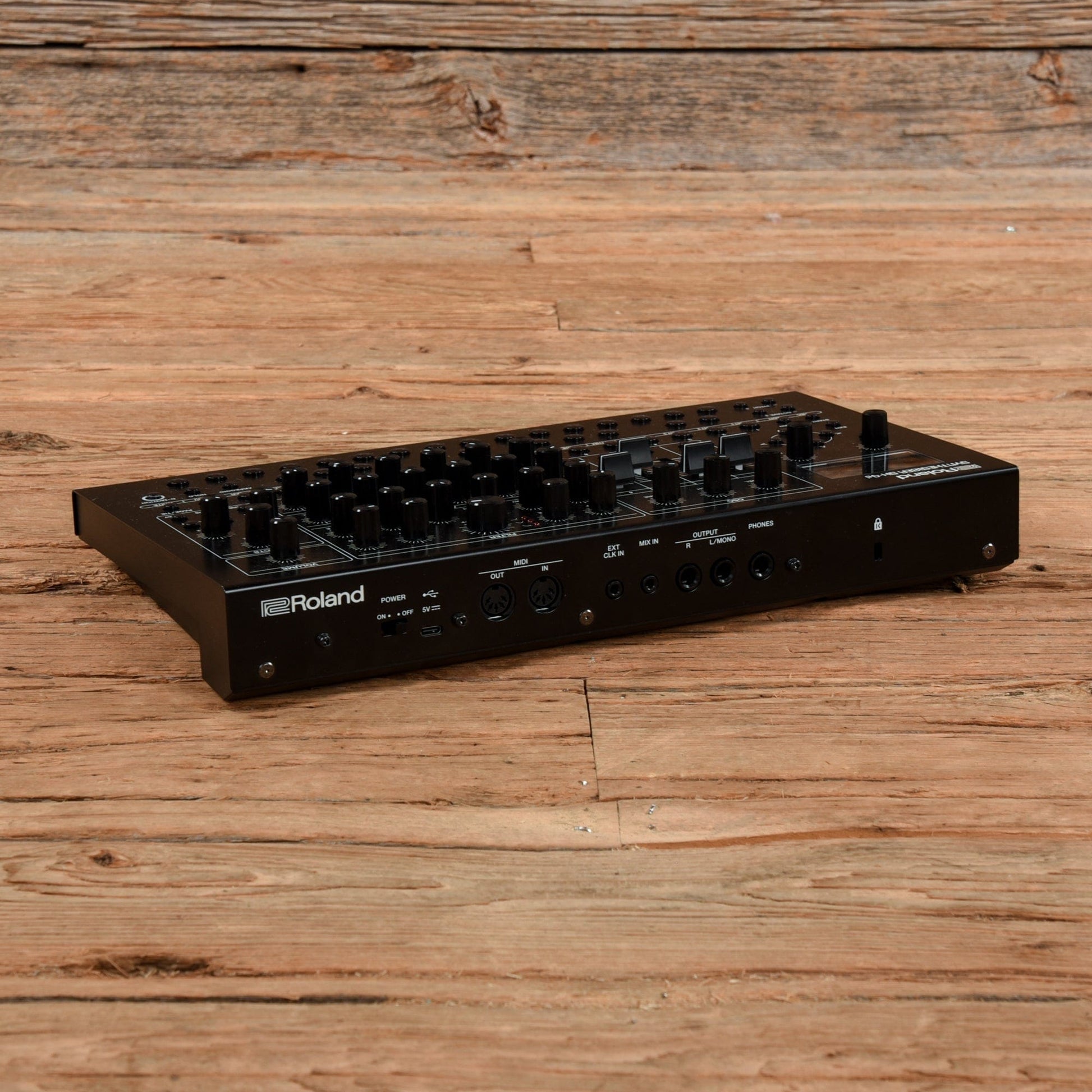 Roland SH-4D Polyphonic Desktop Synthesizer Keyboards and Synths / Synths / Digital Synths