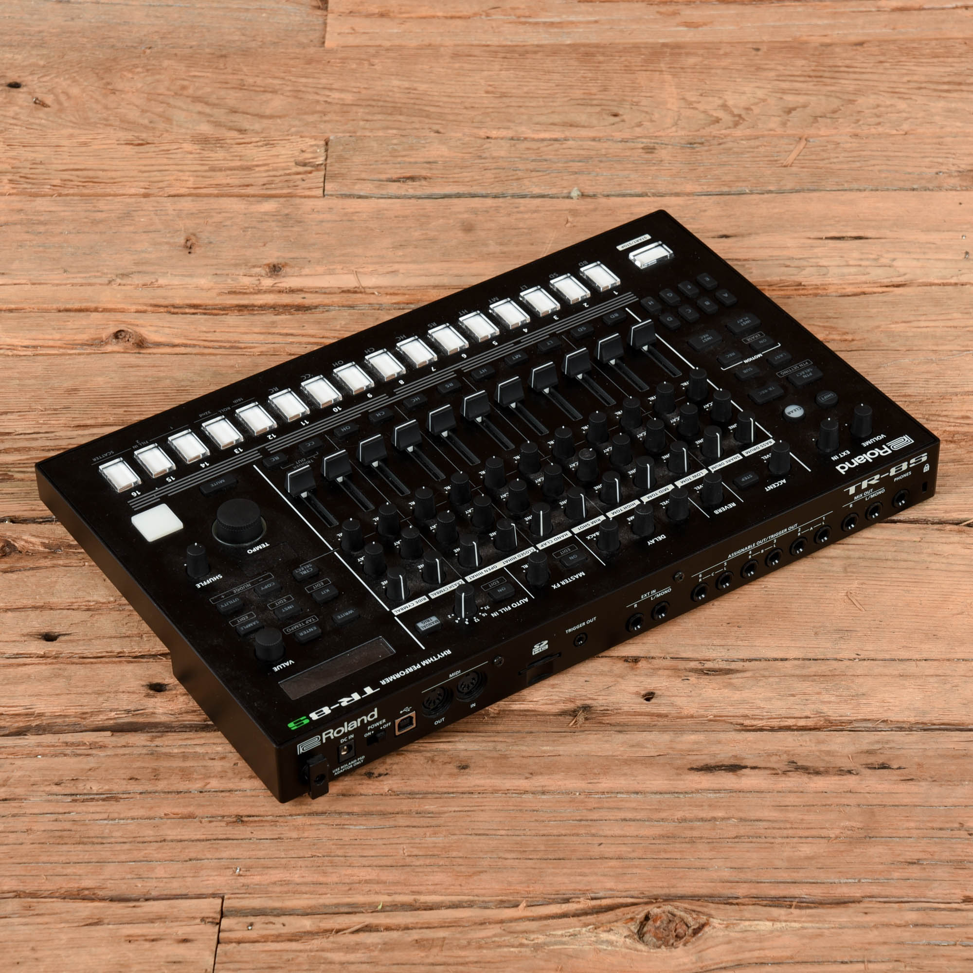 Roland TR-8S Keyboards and Synths / Synths / Digital Synths