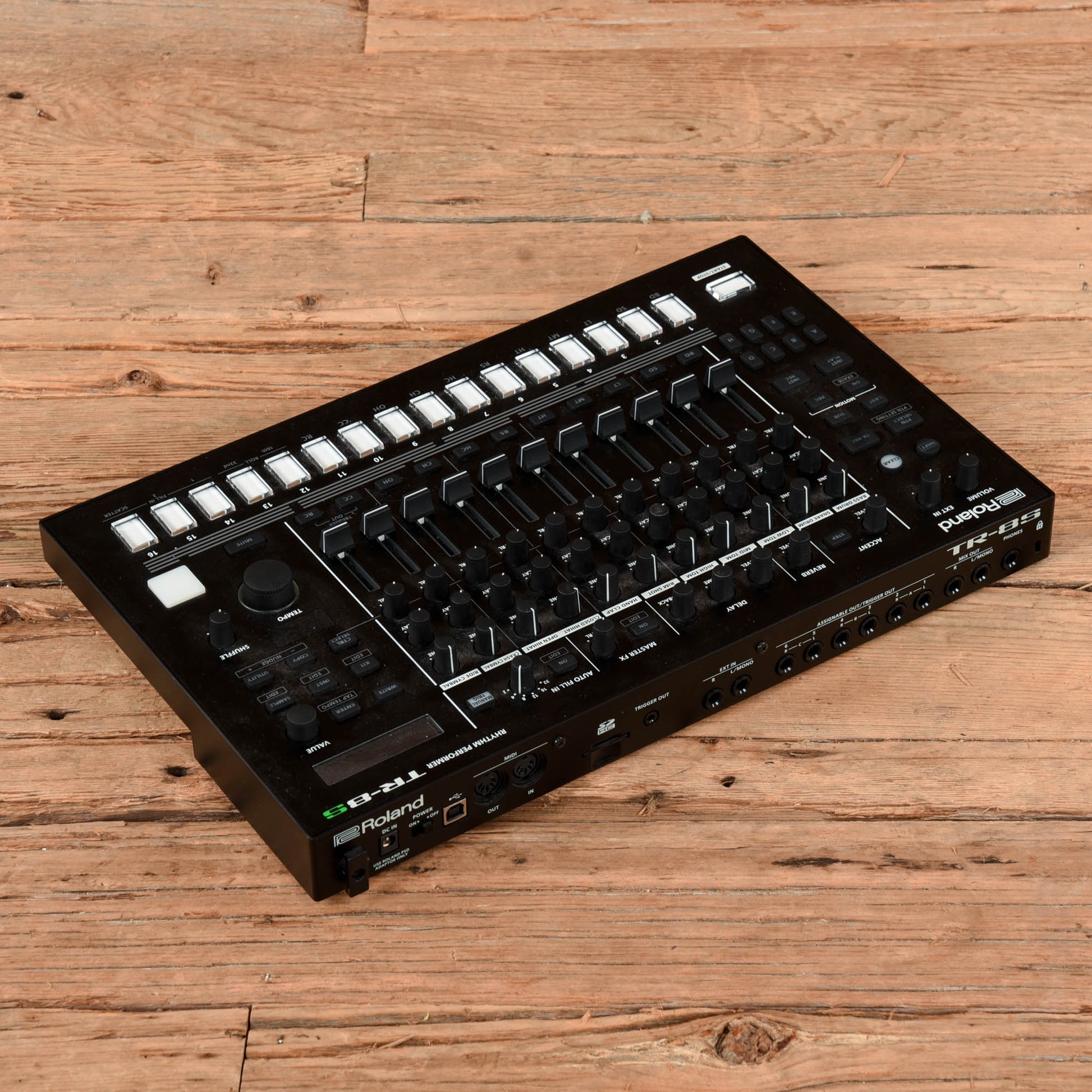 Roland TR-8S Keyboards and Synths / Synths / Digital Synths