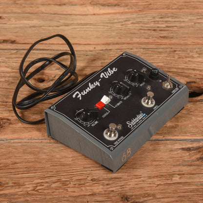 Sabbadius Original Funky-Vibe Effects and Pedals / Chorus and Vibrato