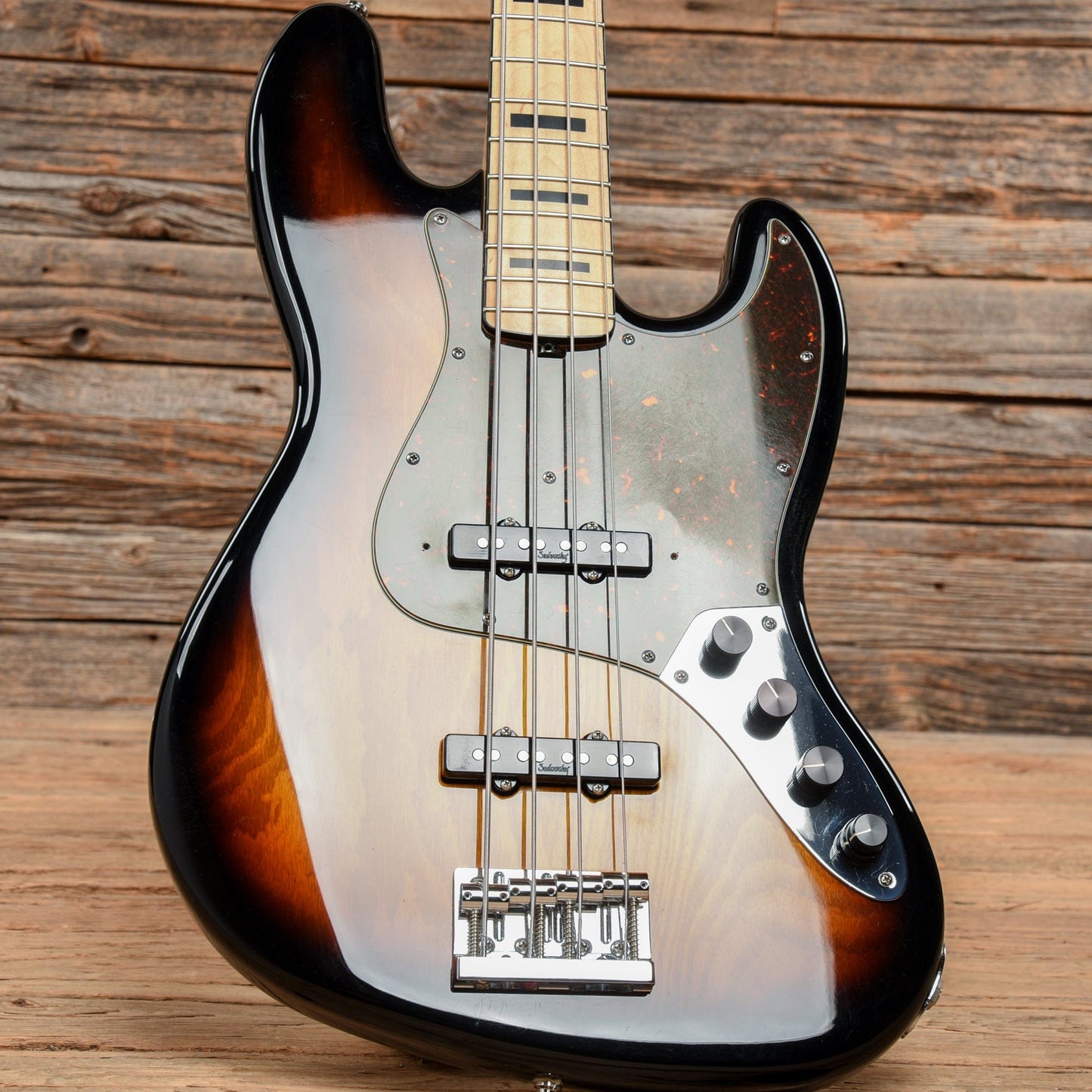 Sadowsky Metroline UV70 Sunburst Bass Guitars / 4-String