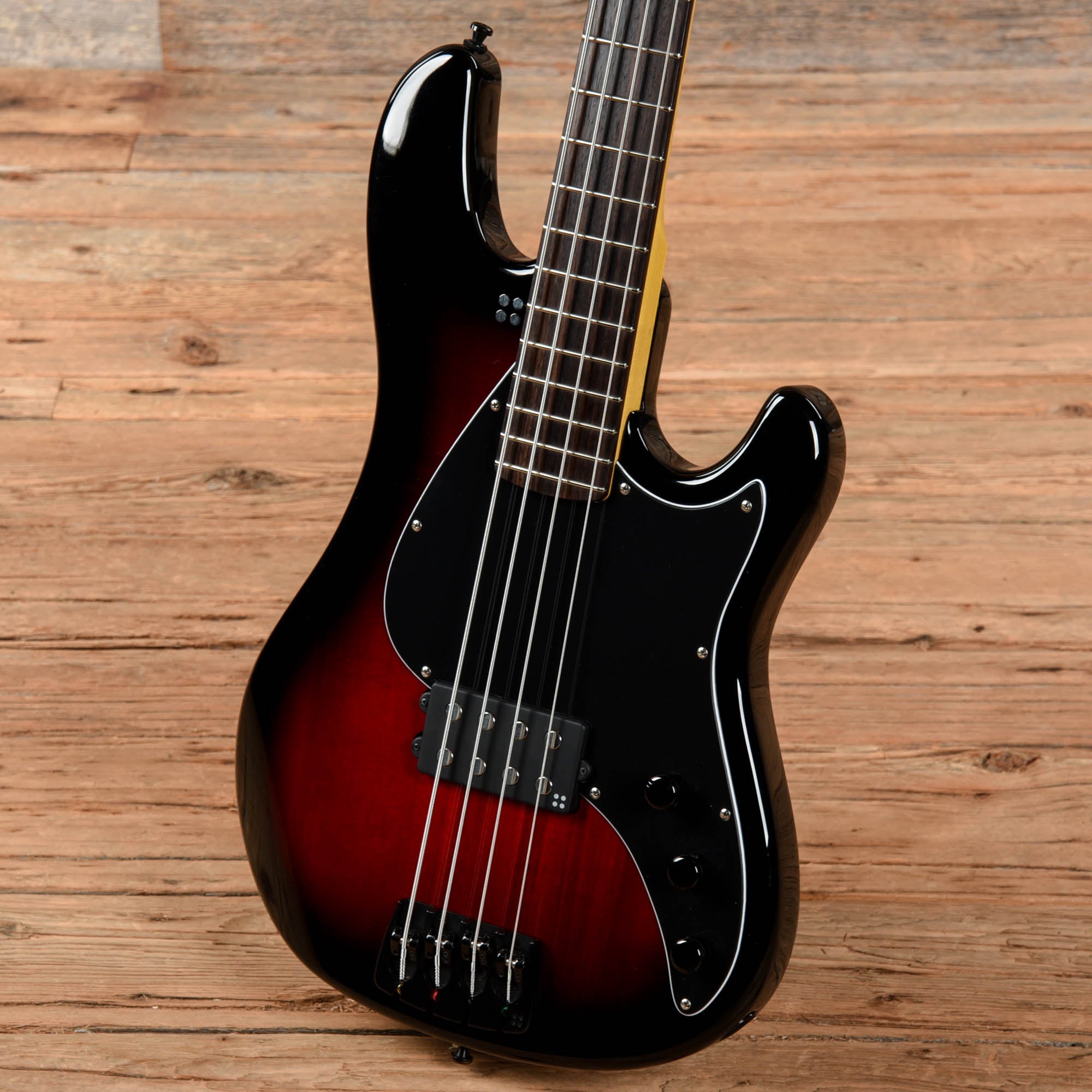 Sandberg Electra M4 Red Burst Bass Guitars / 4-String