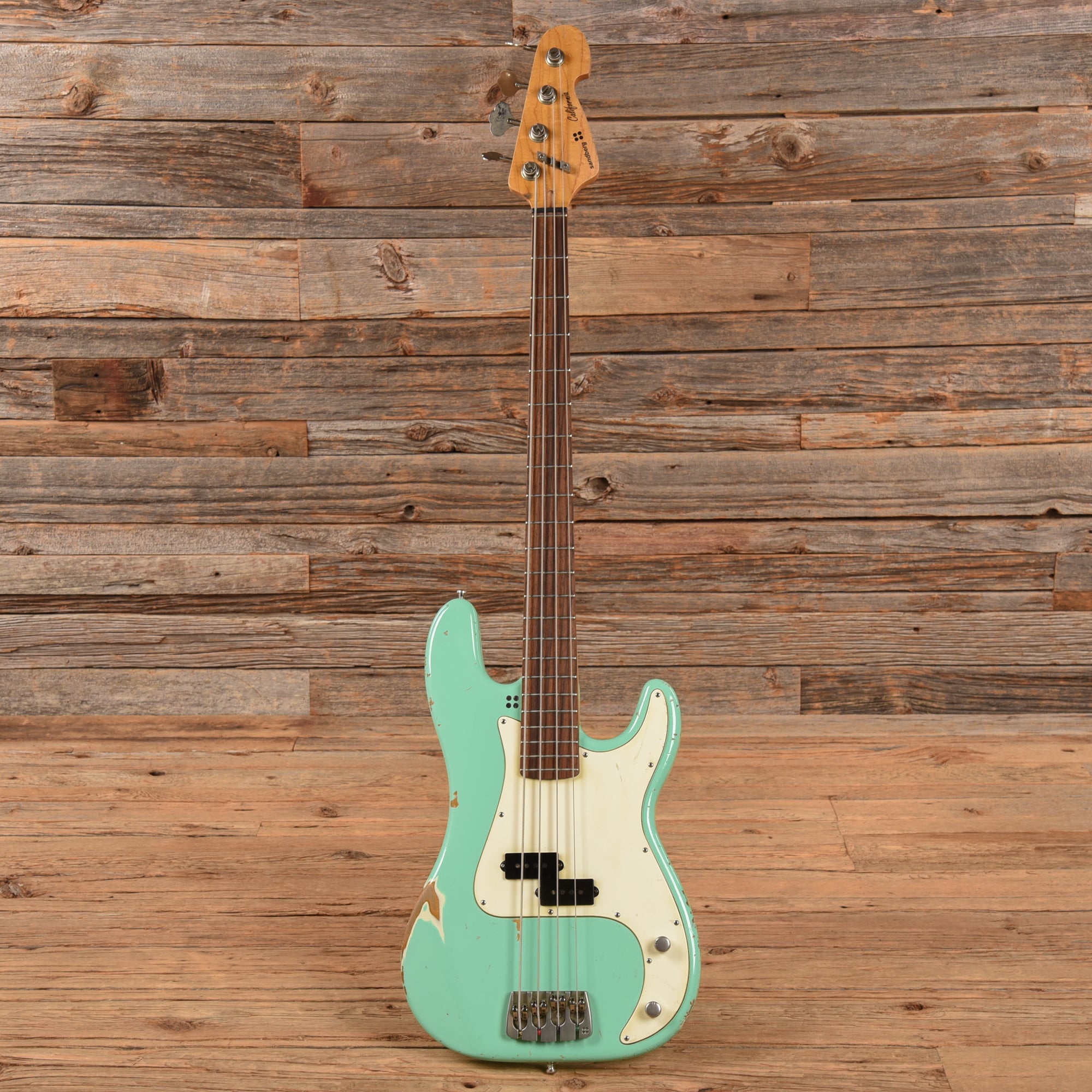 Sandberg VS4 Aged Blue Bass Guitars / 4-String