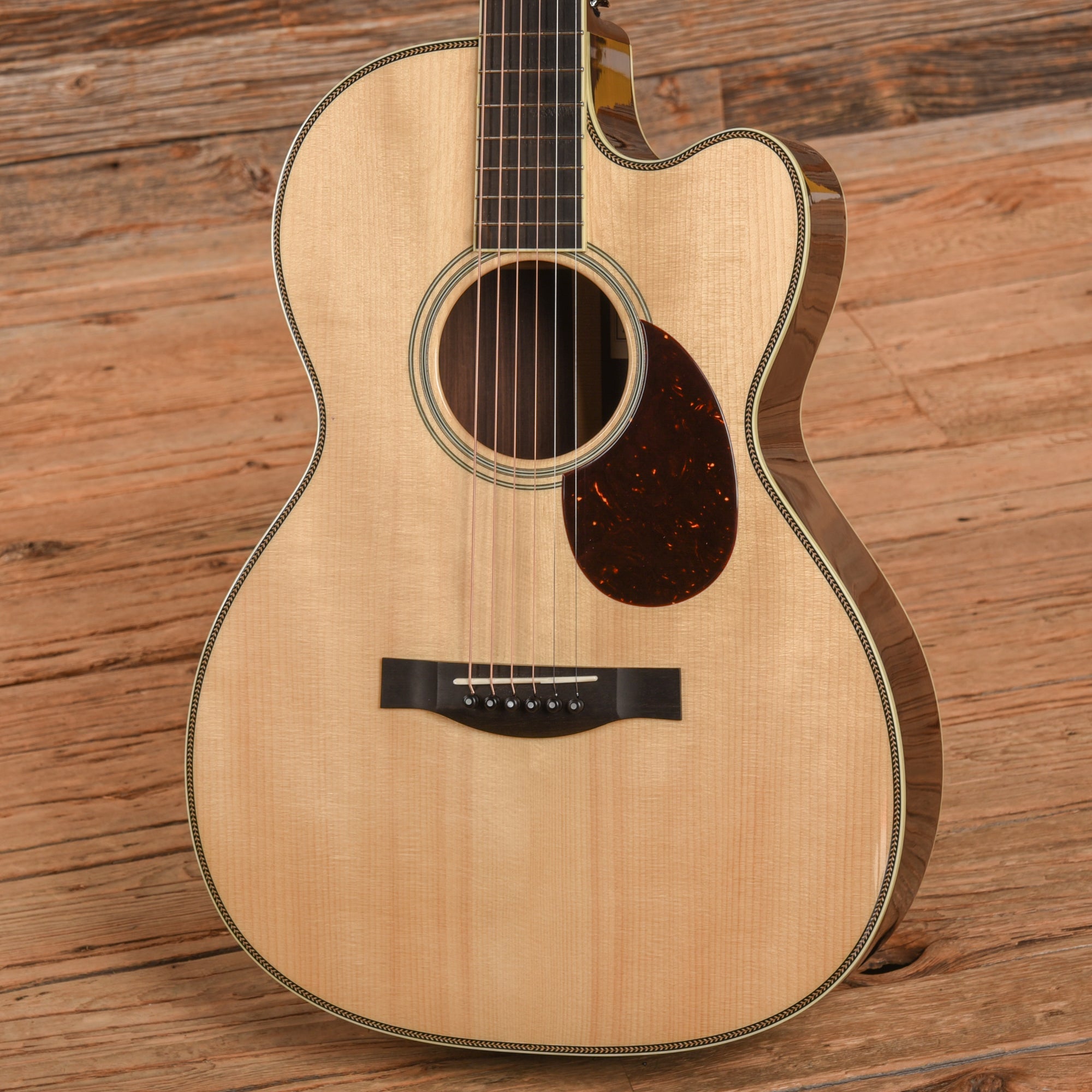 Santa Cruz Custom 000 Natural Acoustic Guitars / OM and Auditorium