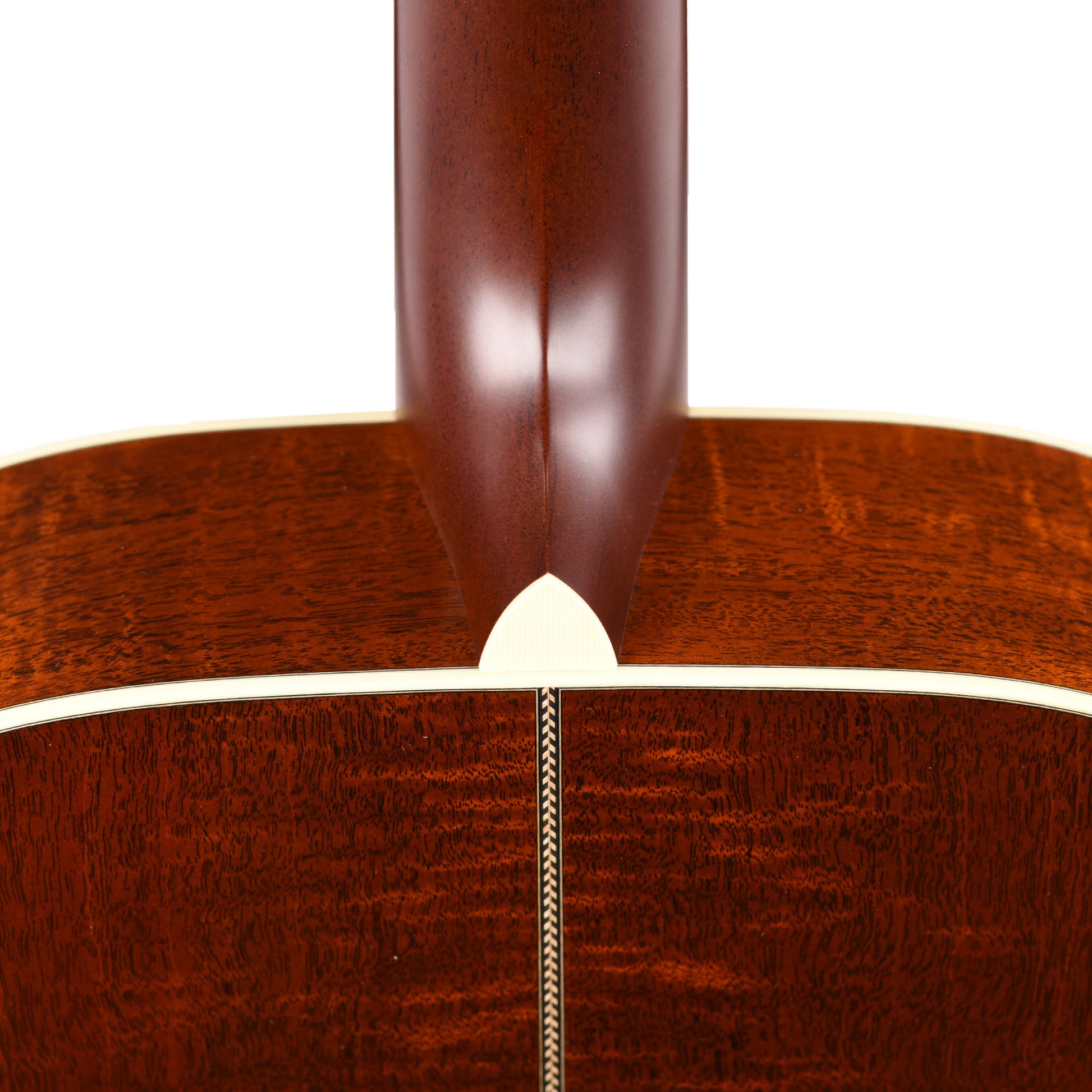 Santa Cruz OM Grand Old Growth Adirondack Spruce/Flamed Mahogany Natural Acoustic Guitars / OM and Auditorium