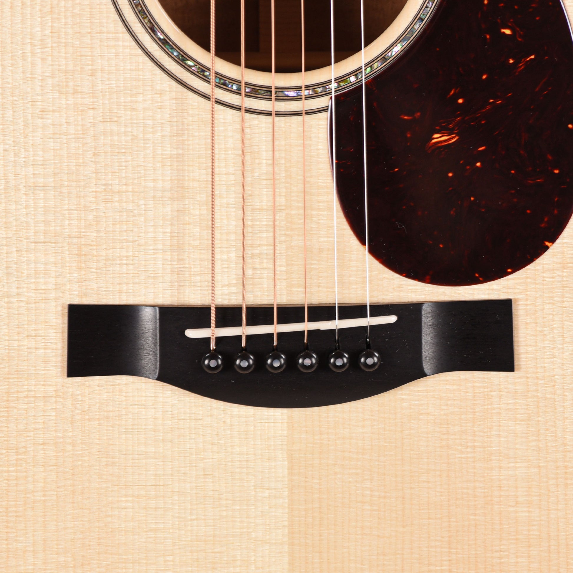 Santa Cruz OM Grand Old Growth Adirondack Spruce/Flamed Mahogany Natural Acoustic Guitars / OM and Auditorium