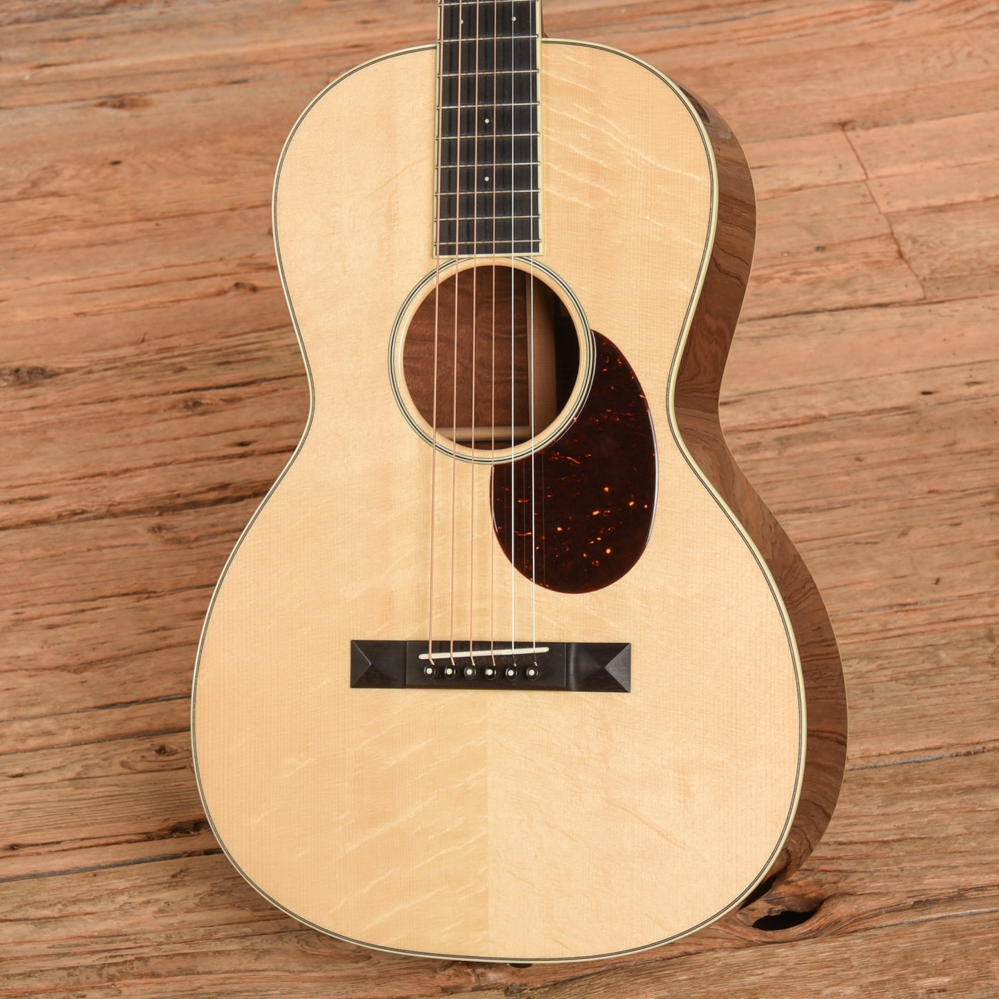 Santa Cruz Style 1 Bearclaw European Spruce/Figured Sapele Natural Acoustic Guitars / Parlor