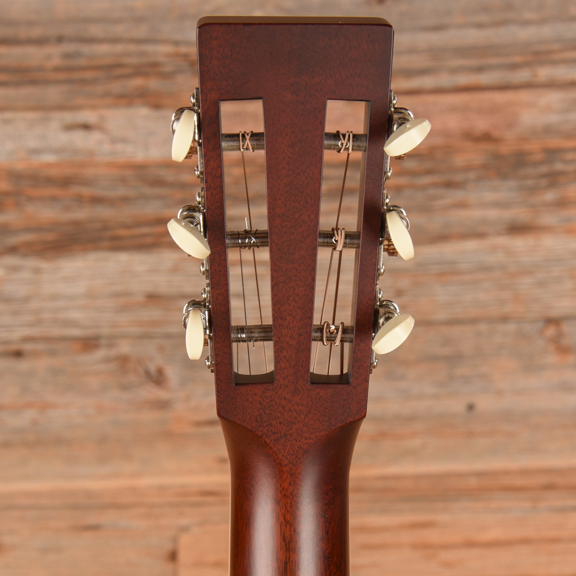 Santa Cruz Style 1 Bearclaw European Spruce/Figured Sapele Natural Acoustic Guitars / Parlor