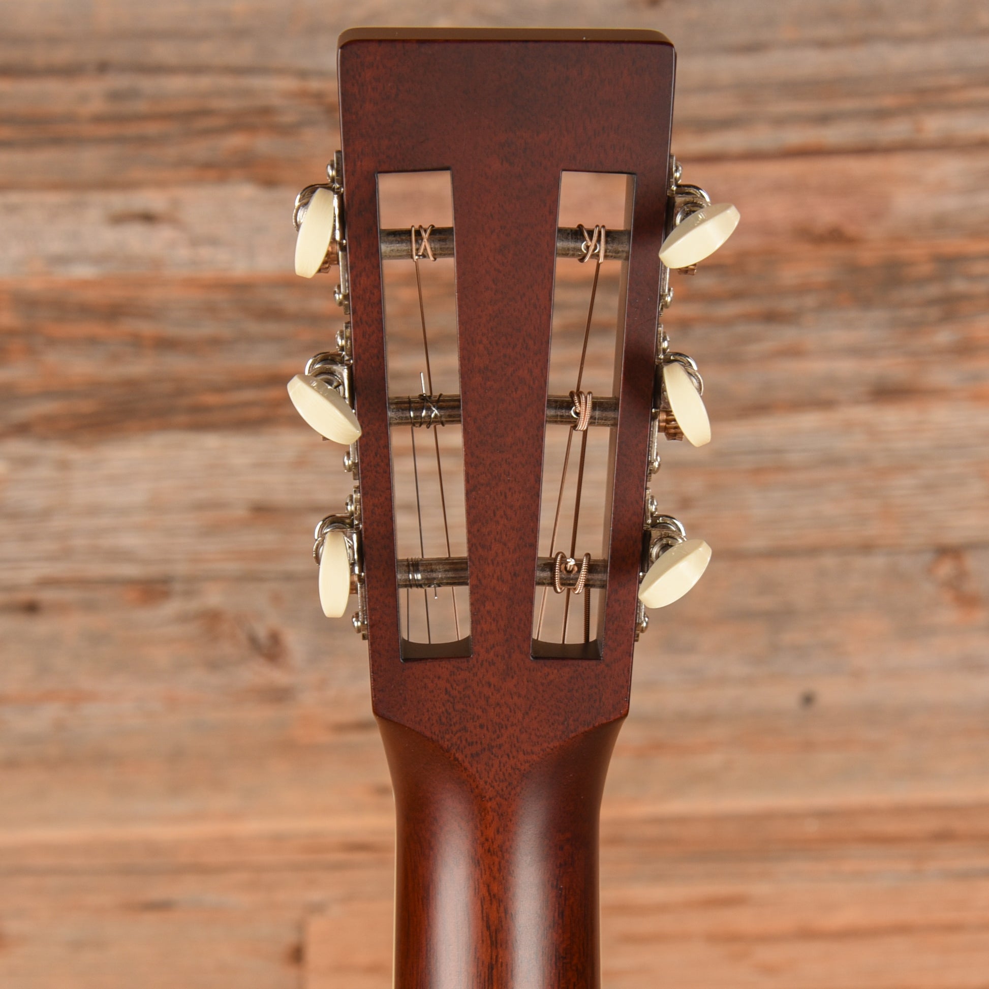 Santa Cruz Style 1 Bearclaw European Spruce/Figured Sapele Natural Acoustic Guitars / Parlor