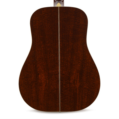 Santa Cruz D Model Sitka Spruce/Flamed Mahogany Vintage Tint Acoustic Guitars