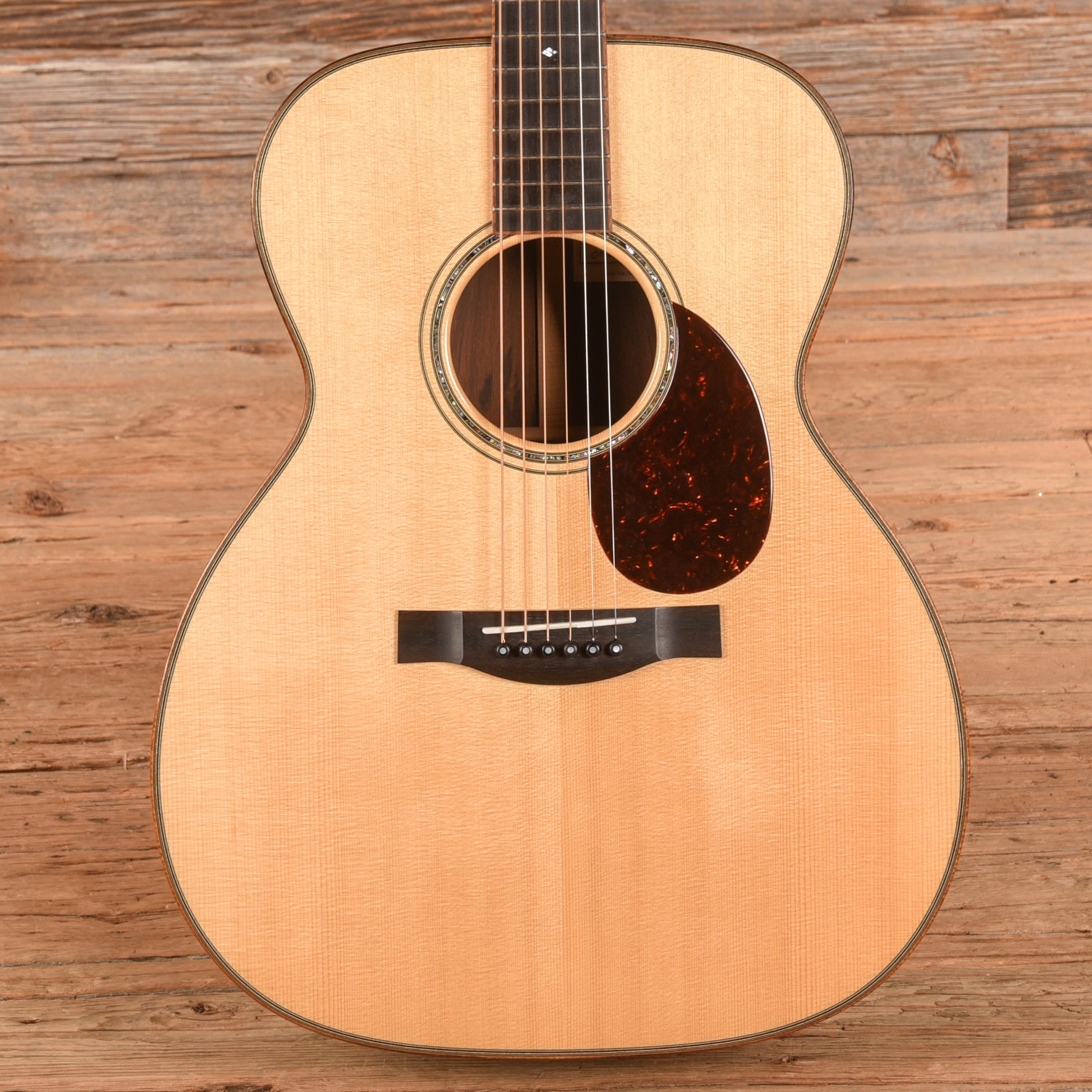 Santa Cruz OM Grand Brazilian Rosewood and Moon Spruce Natural Acoustic Guitars