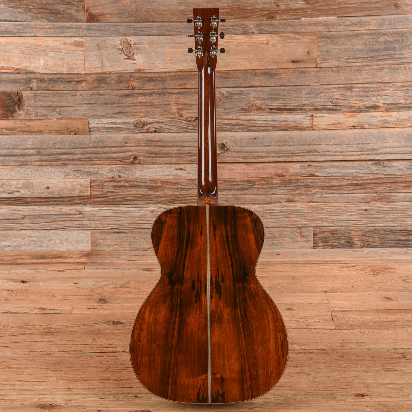Santa Cruz OM Grand Brazilian Rosewood and Moon Spruce Natural Acoustic Guitars