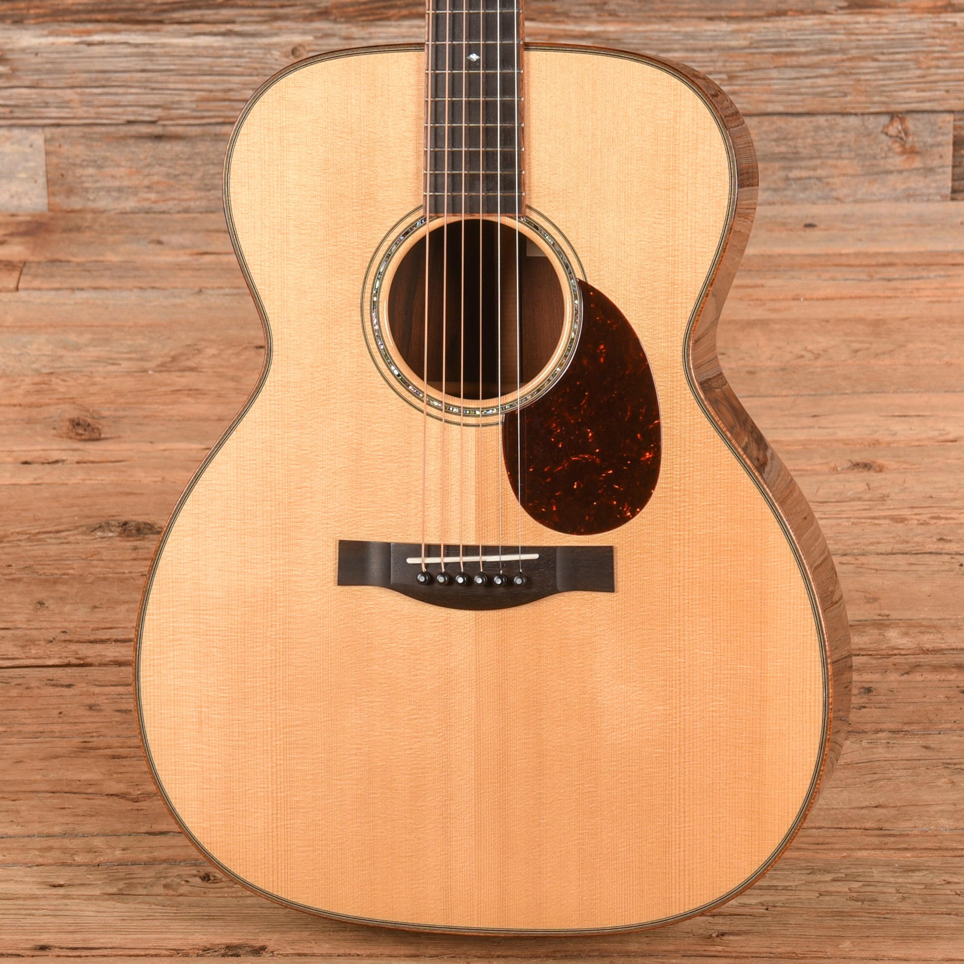 Santa Cruz OM Grand Brazilian Rosewood and Moon Spruce Natural Acoustic Guitars