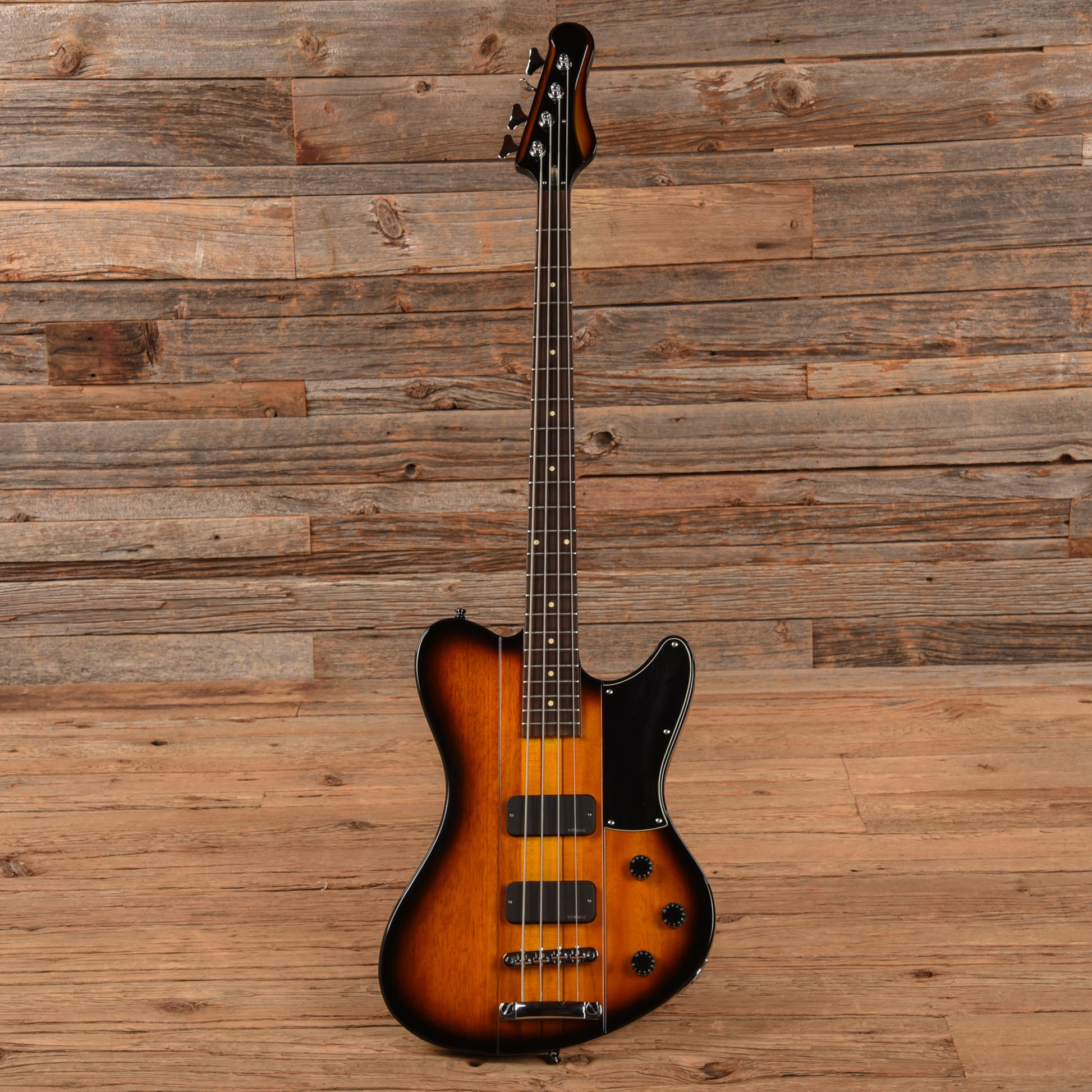 Schecter Ultra Bass 2 Sunburst 2010 Bass Guitars / 4-String