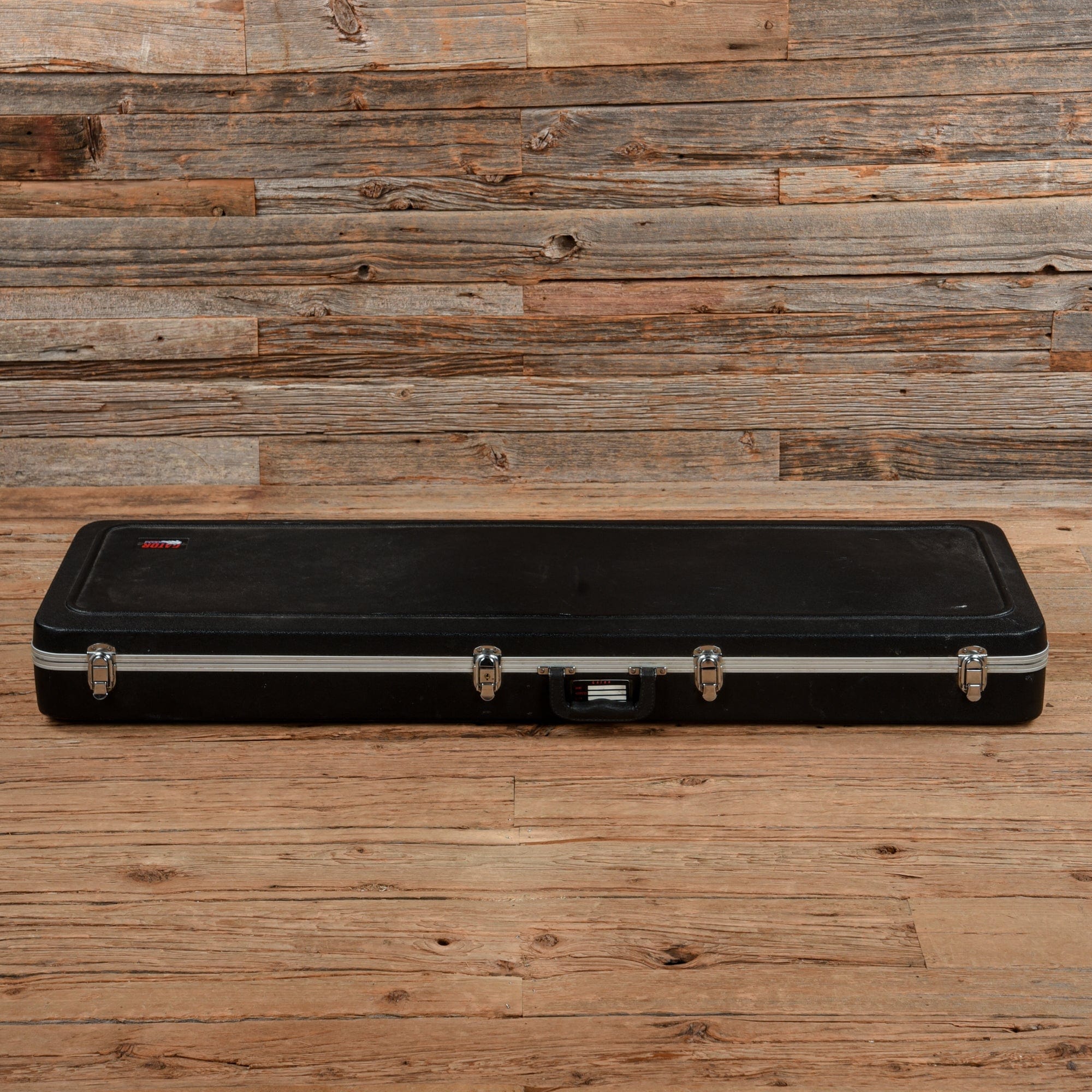 Schecter Stiletto Studio 5 Honey Satin 2010 Bass Guitars / 5-String or More