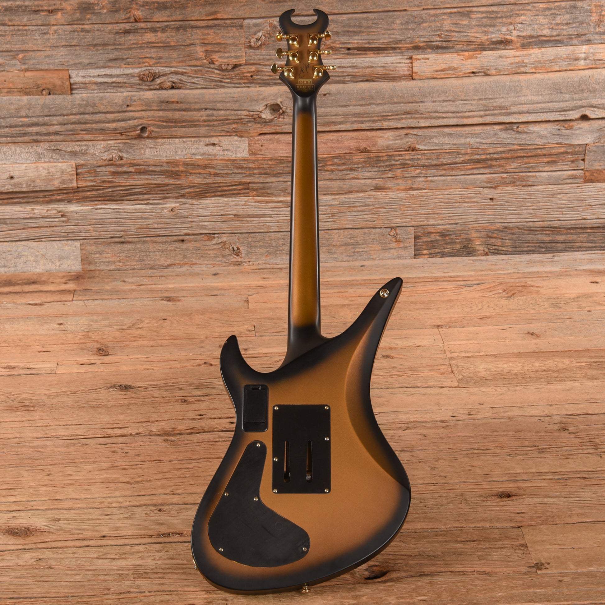 Schecter Synyster Gates Signature Synyster Custom-S Sustainiac Black/Gold Electric Guitars