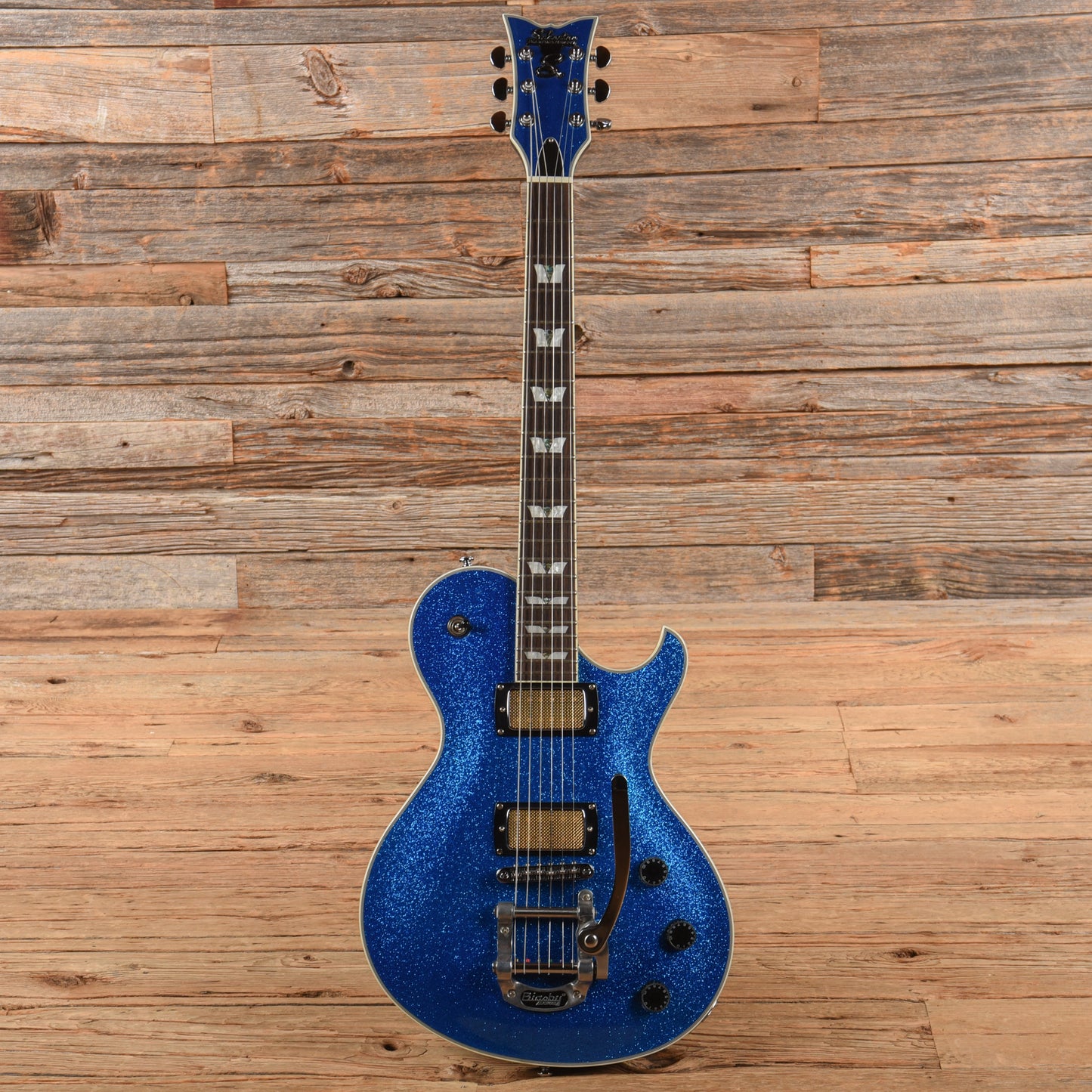 Schecter Solo-6B Blue Sparkle 2017 Electric Guitars / Solid Body