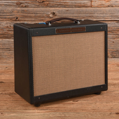 Schroeder 20-Watt 1x10" Guitar Combo Amp Amps / Guitar Amps / Guitar Cabinets