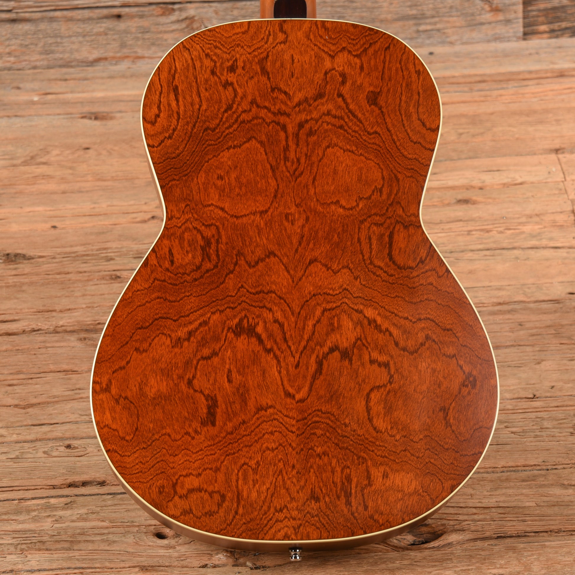 Seagull Coastline Folk Cedar Natural Acoustic Guitars / Concert