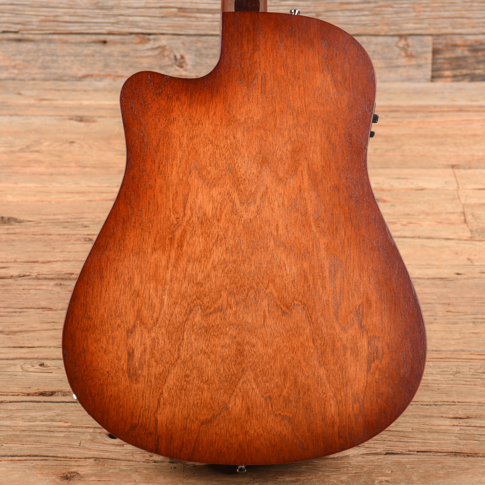 Seagull Entourage CW Presys II Sunburst Acoustic Guitars / Dreadnought