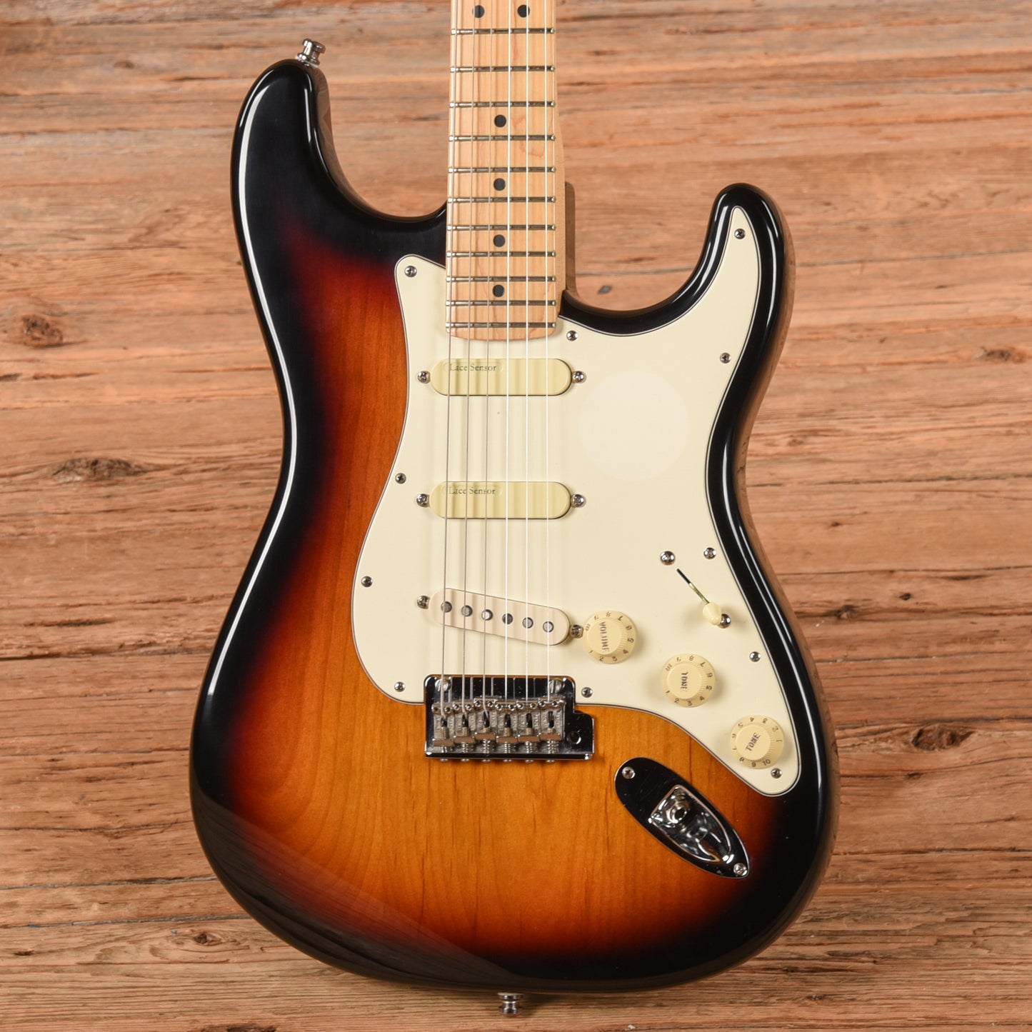 Fender American Series Stratocaster Neck with Unknown Fender Body 3-Color Sunburst