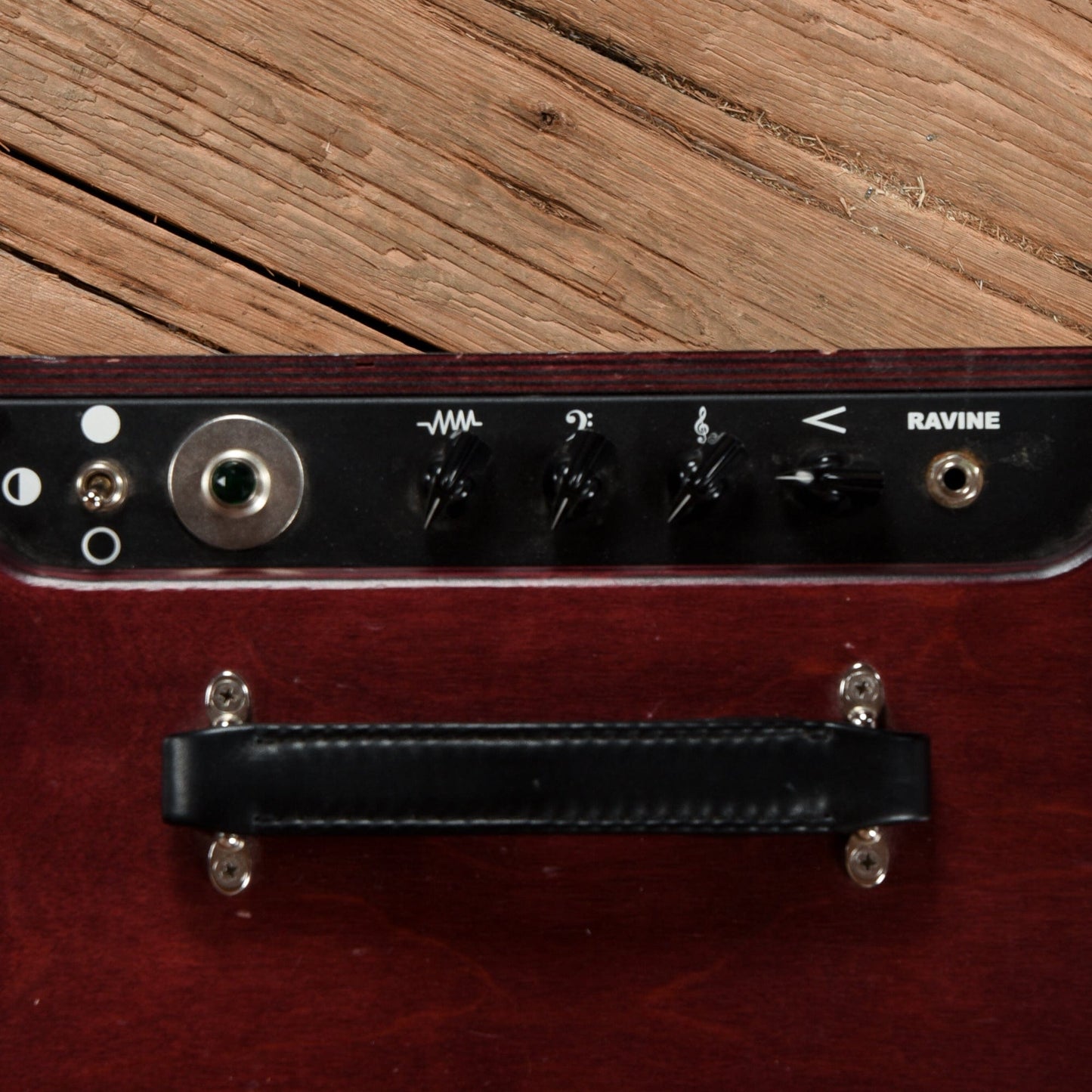 SeQuel Ravine Combo Amps / Guitar Cabinets