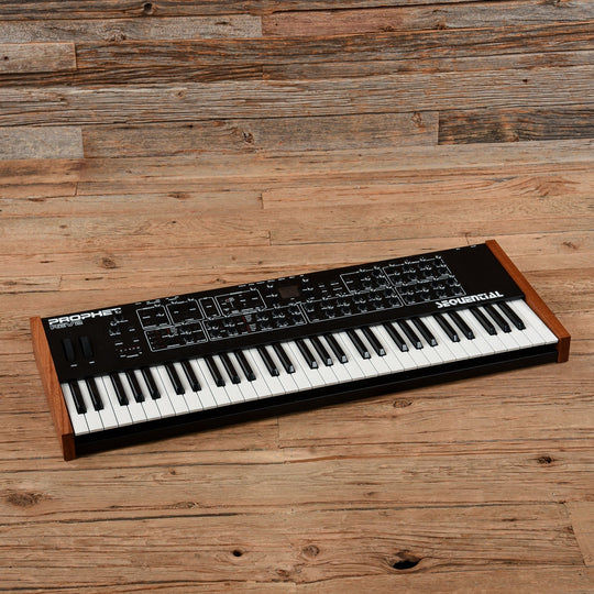 Sequential Circuits Prophet Rev 2 61-Key 16-Voice Polyphonic Synthesizer Keyboards and Synths / Synths / Analog Synths