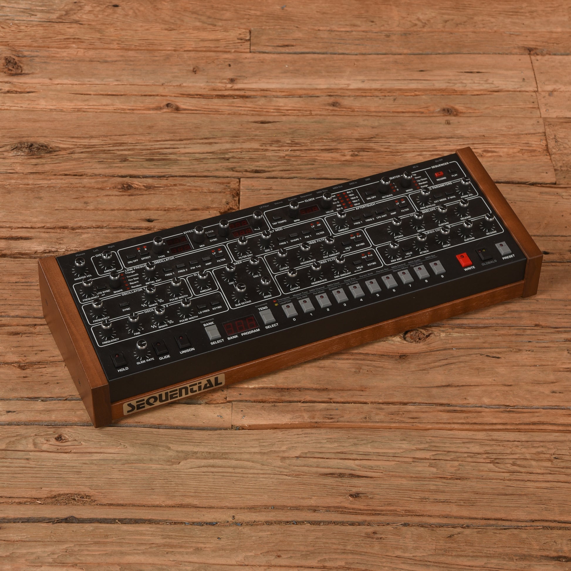 Sequential Circuits Prophet-6 Desktop 6-Voice Polyphonic Synthesizer Keyboards and Synths / Synths / Digital Synths
