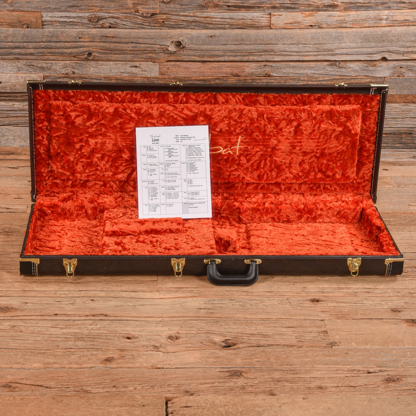 Shabat Lion Dakota Red Over White 2025 Electric Guitars / Solid Body