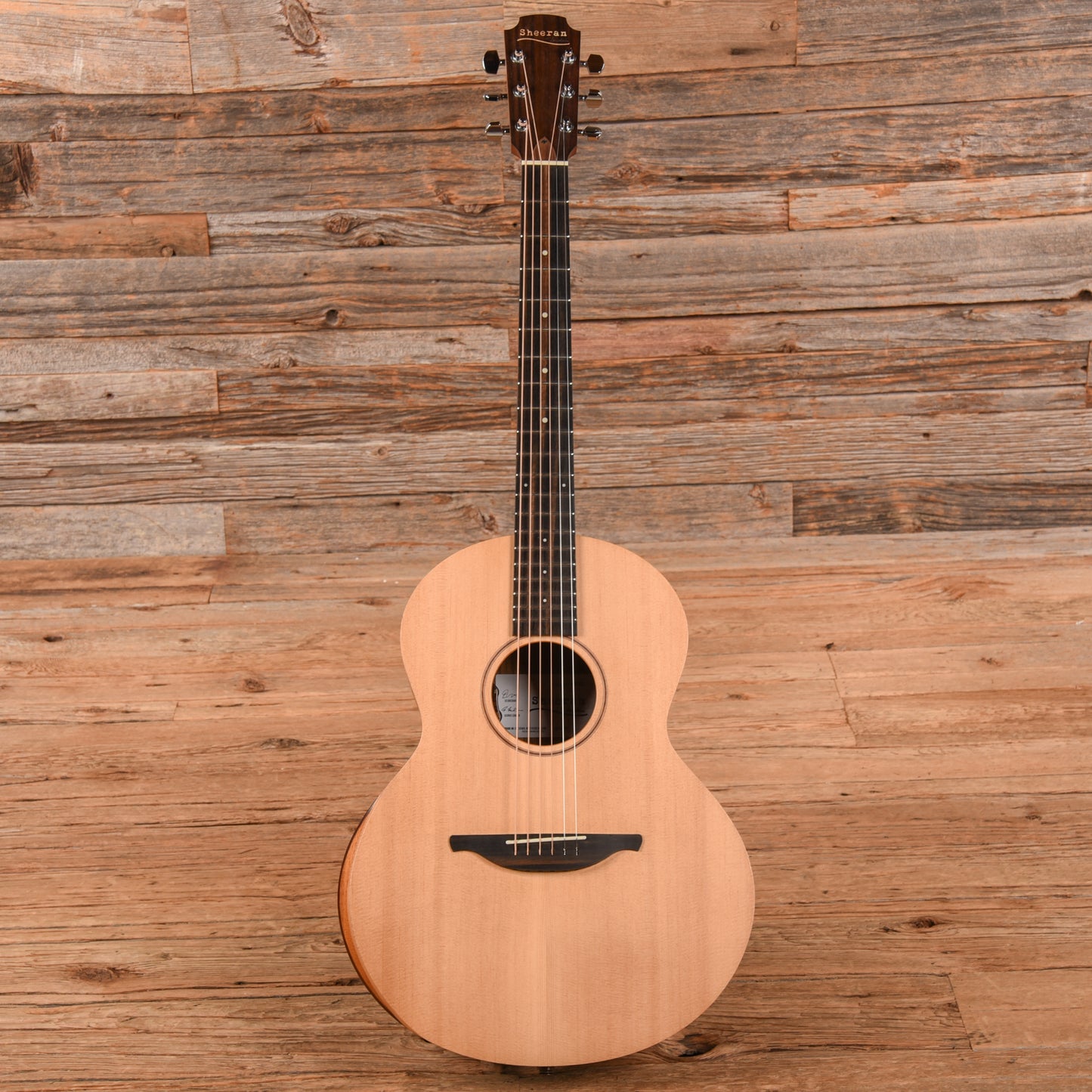 Sheeran by Lowden S02 Natural Acoustic Guitars / Dreadnought