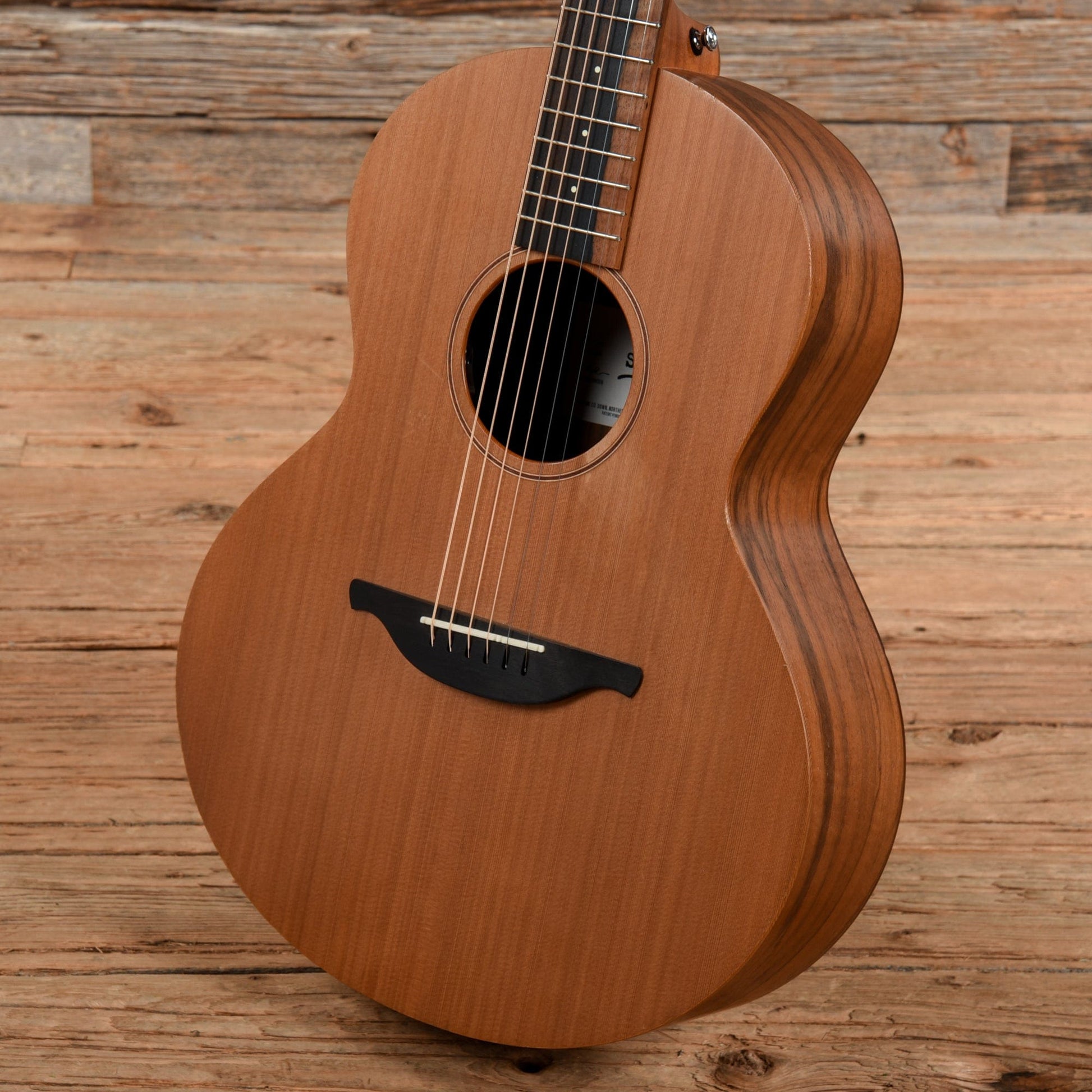 Sheeran by Lowden S01 Natural Acoustic Guitars / Parlor