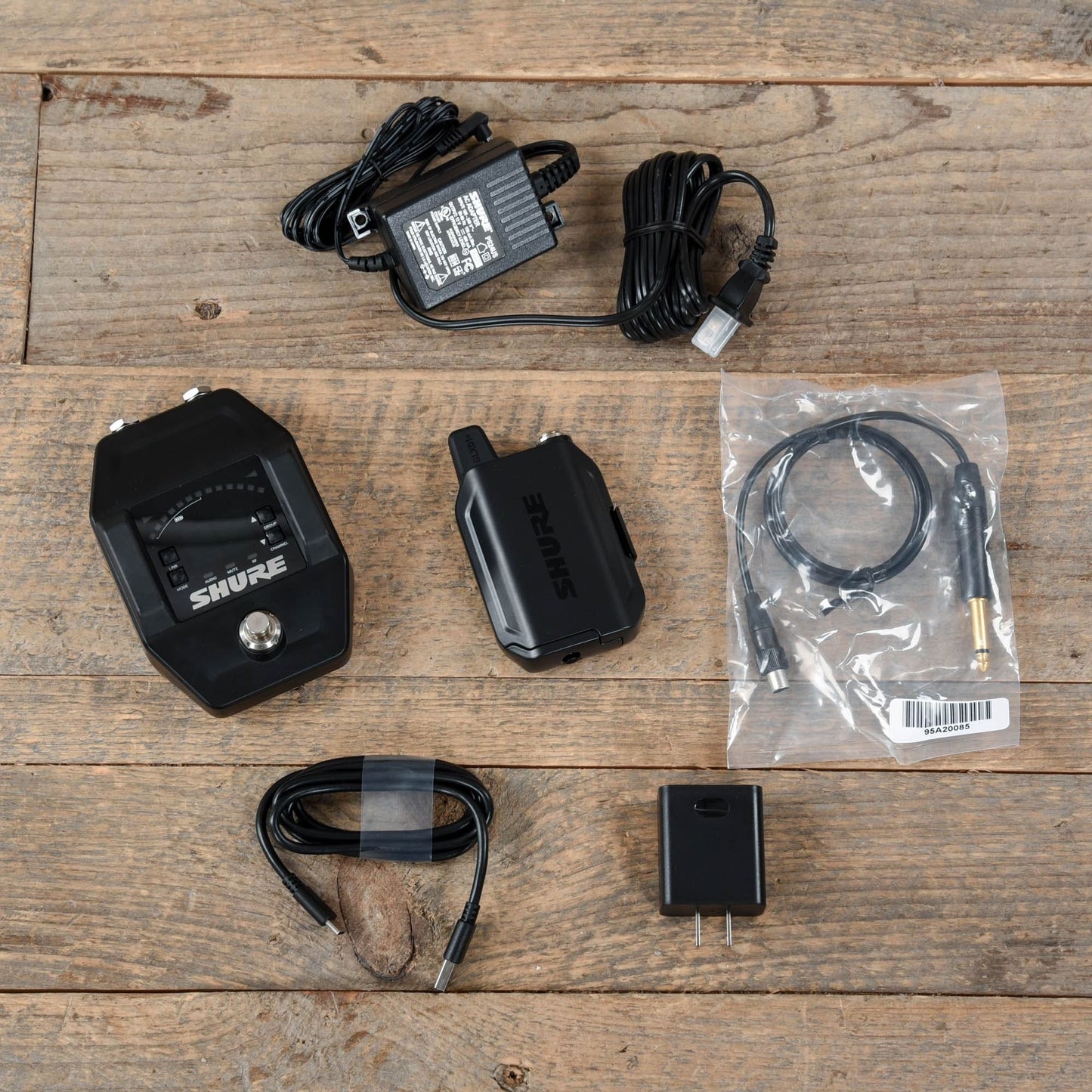 Shure GLXD16+ Wireless Guitar Pedal System Pro Audio / Accessories / Wireless Instrument Systems