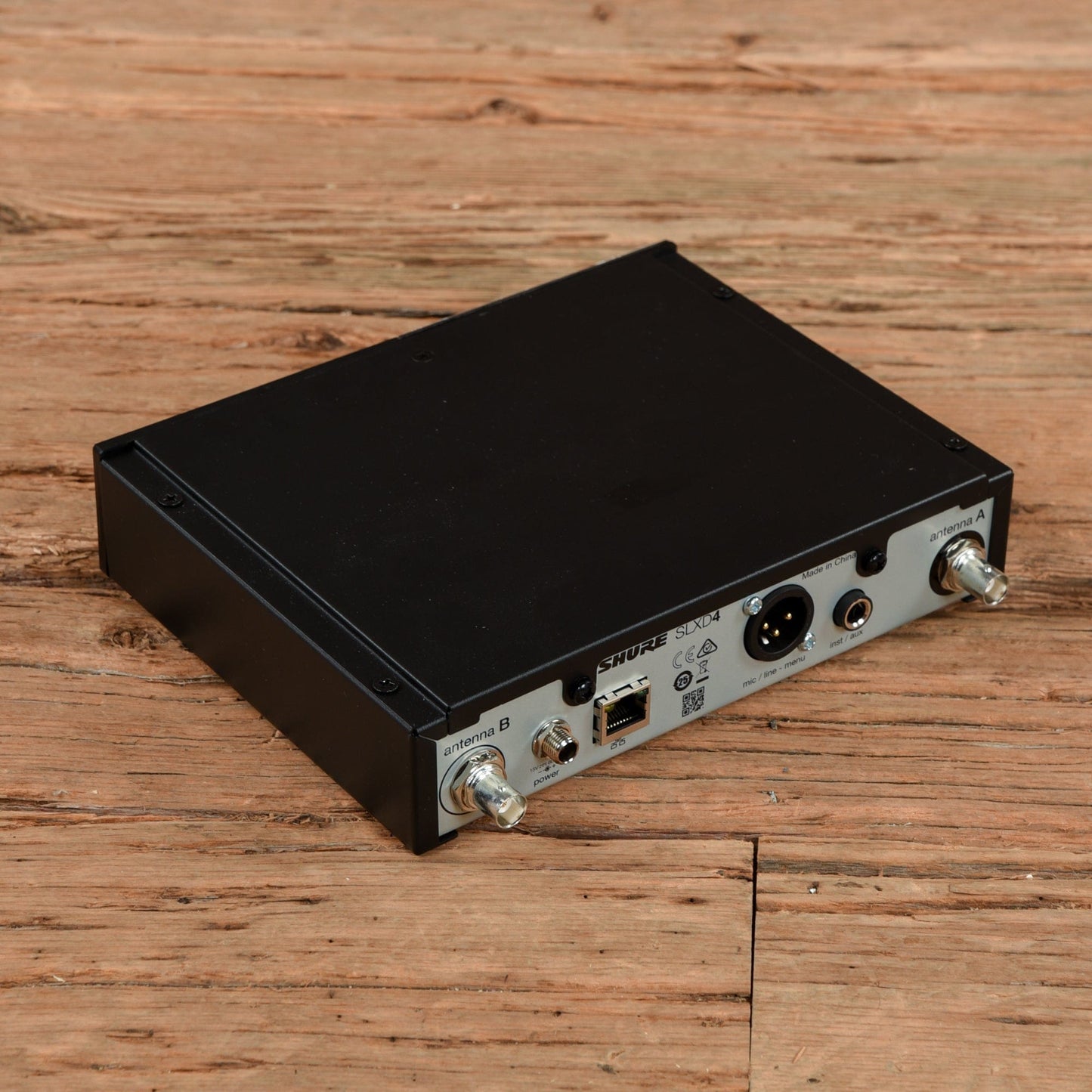 Shure SLXD14-J52 Wireless Guitar System J52 Band Pro Audio / Accessories / Wireless Instrument Systems