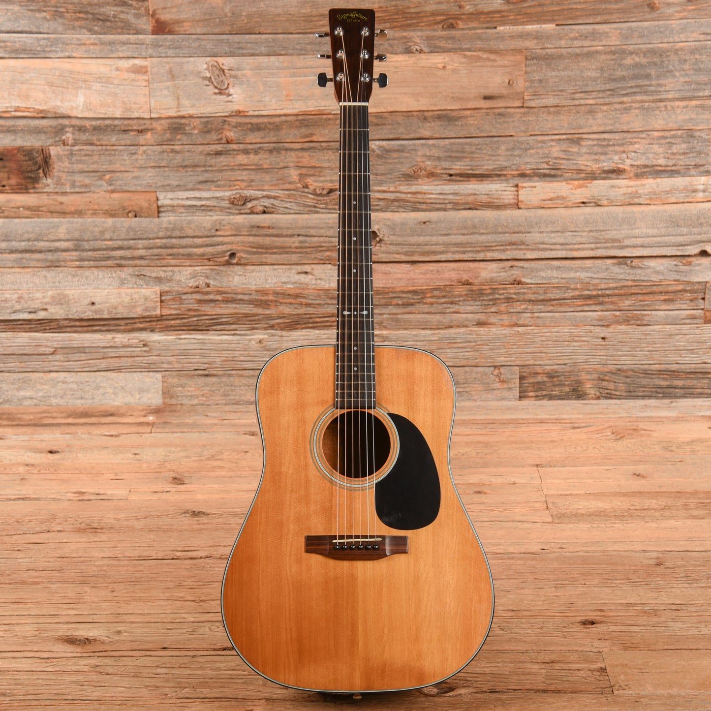 Sigma DM4C Natural 1970s Acoustic Guitars / Dreadnought