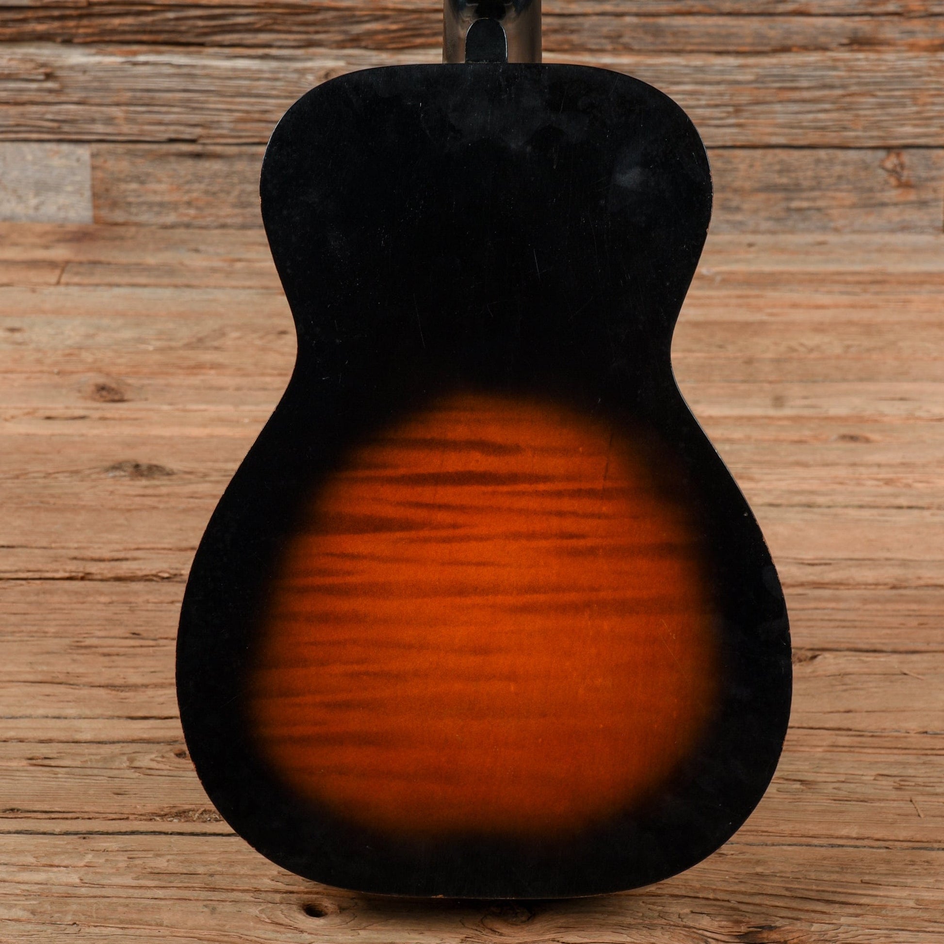 Silvertone Student Acoustic Sunburst 1960s Acoustic Guitars / Concert