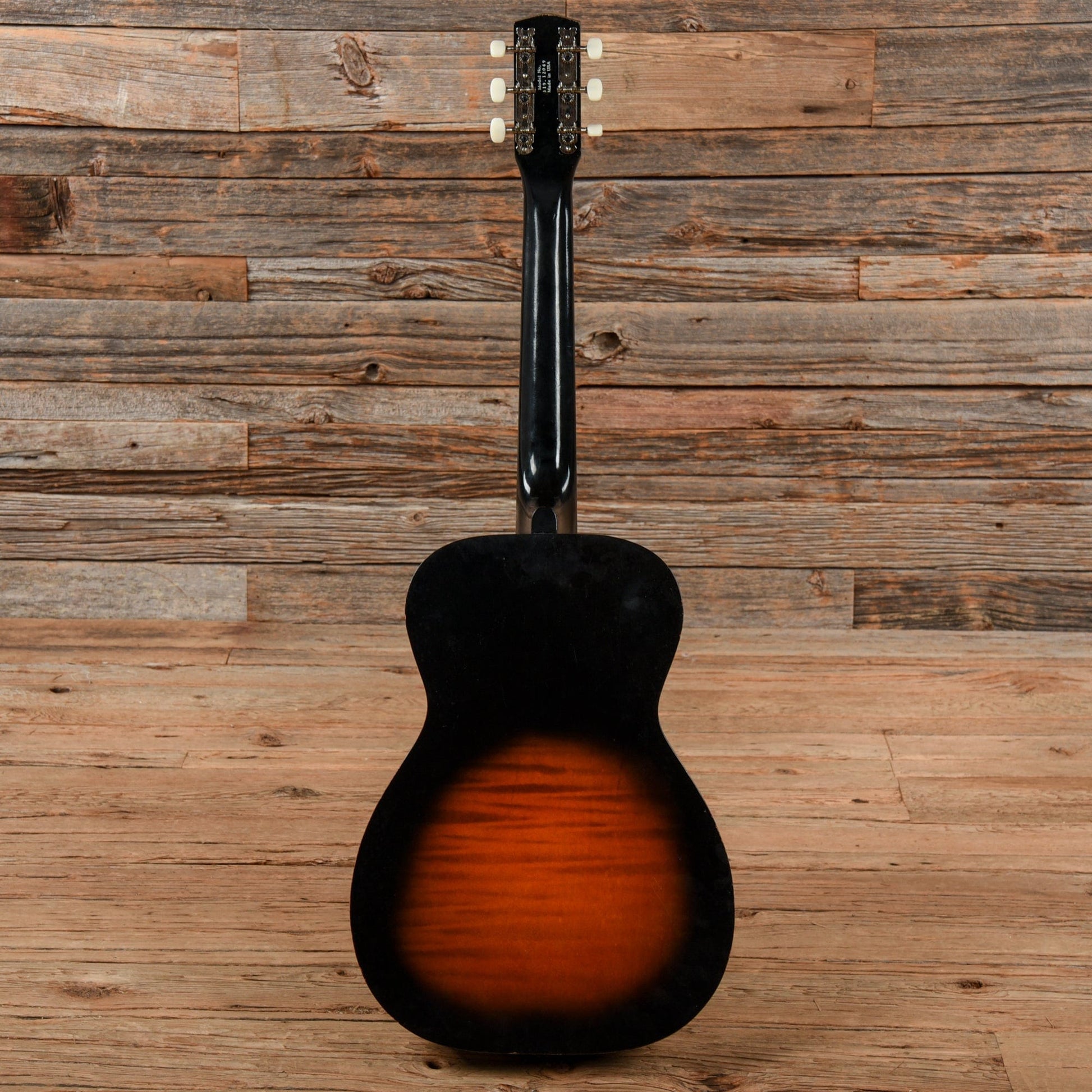 Silvertone Student Acoustic Sunburst 1960s Acoustic Guitars / Concert