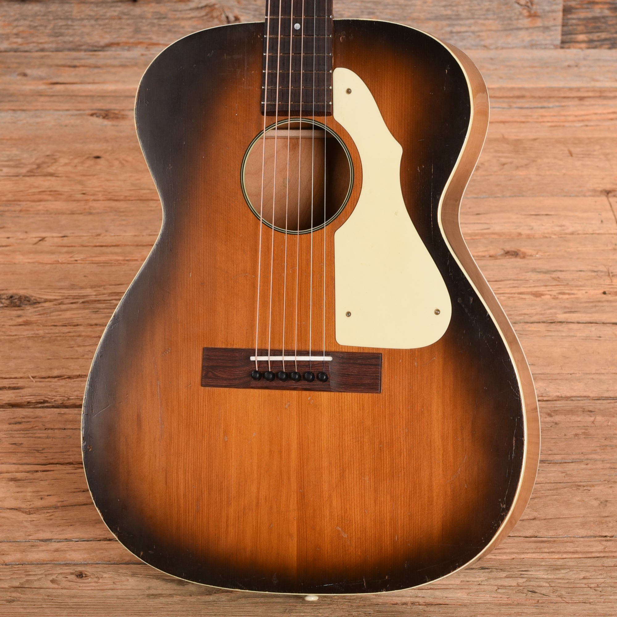 Silvertone H-602 Sunburst 1950s Acoustic Guitars
