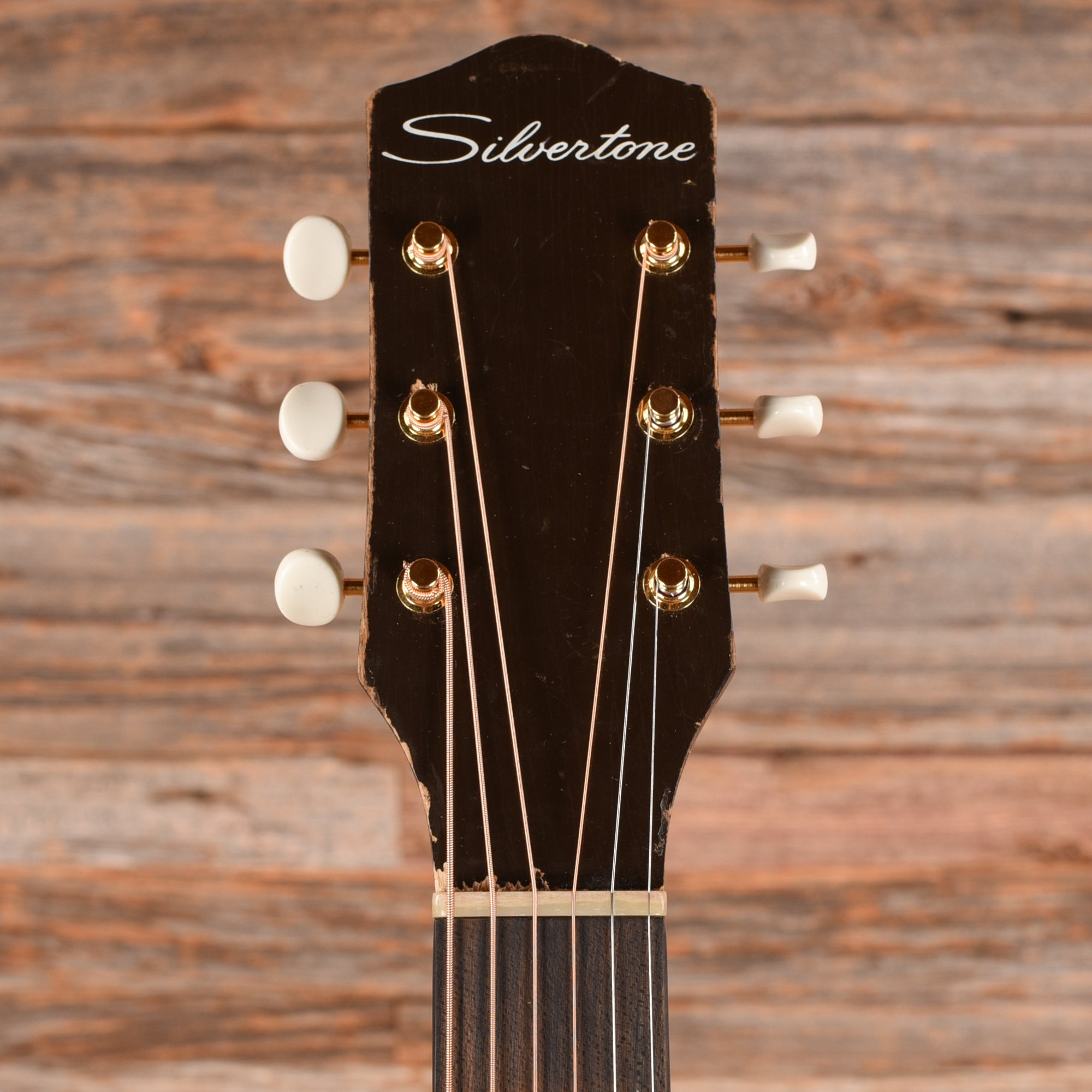 Silvertone H621 Sunburst 1965 Acoustic Guitars