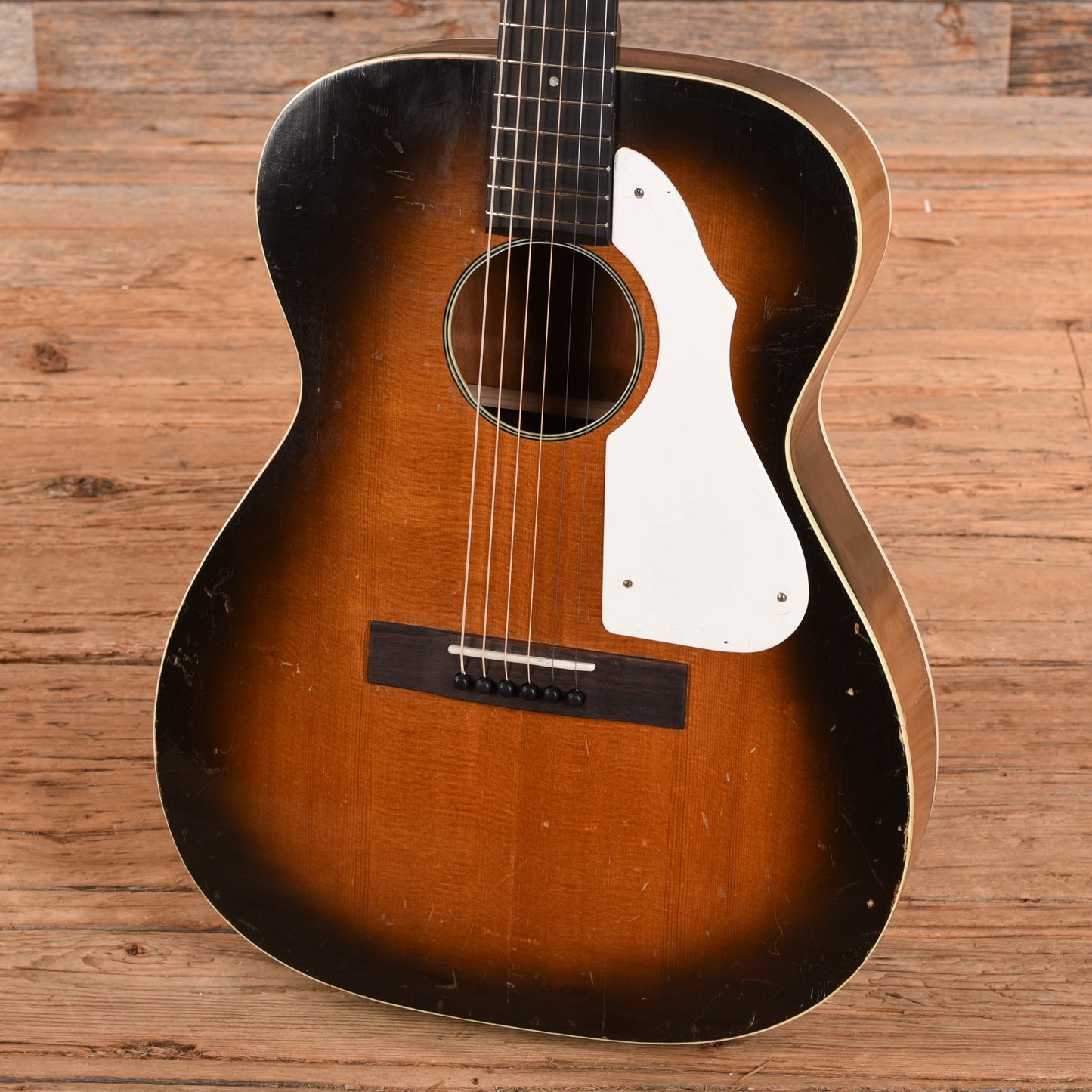 Silvertone H625 X-Brace Conversion Sunburst 1962 Acoustic Guitars
