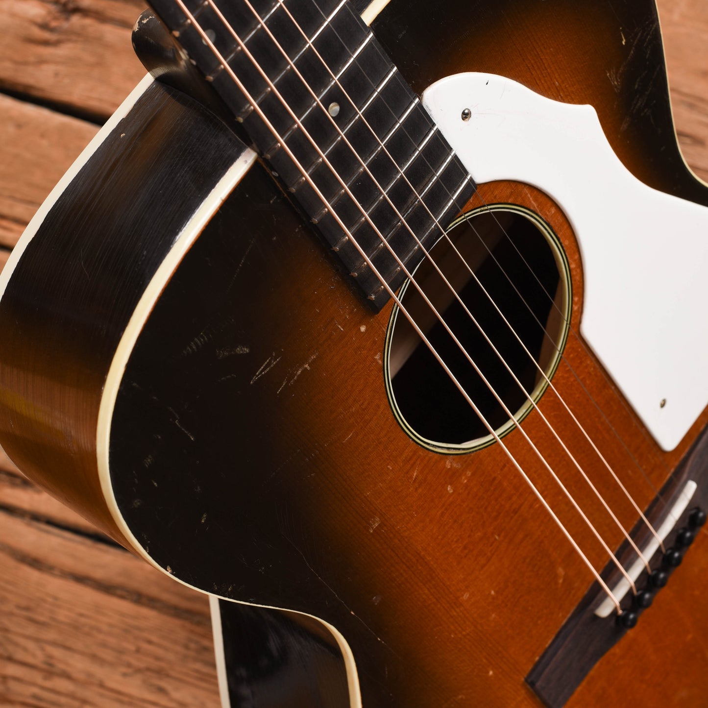 Silvertone H625 X-Brace Conversion Sunburst 1962 Acoustic Guitars