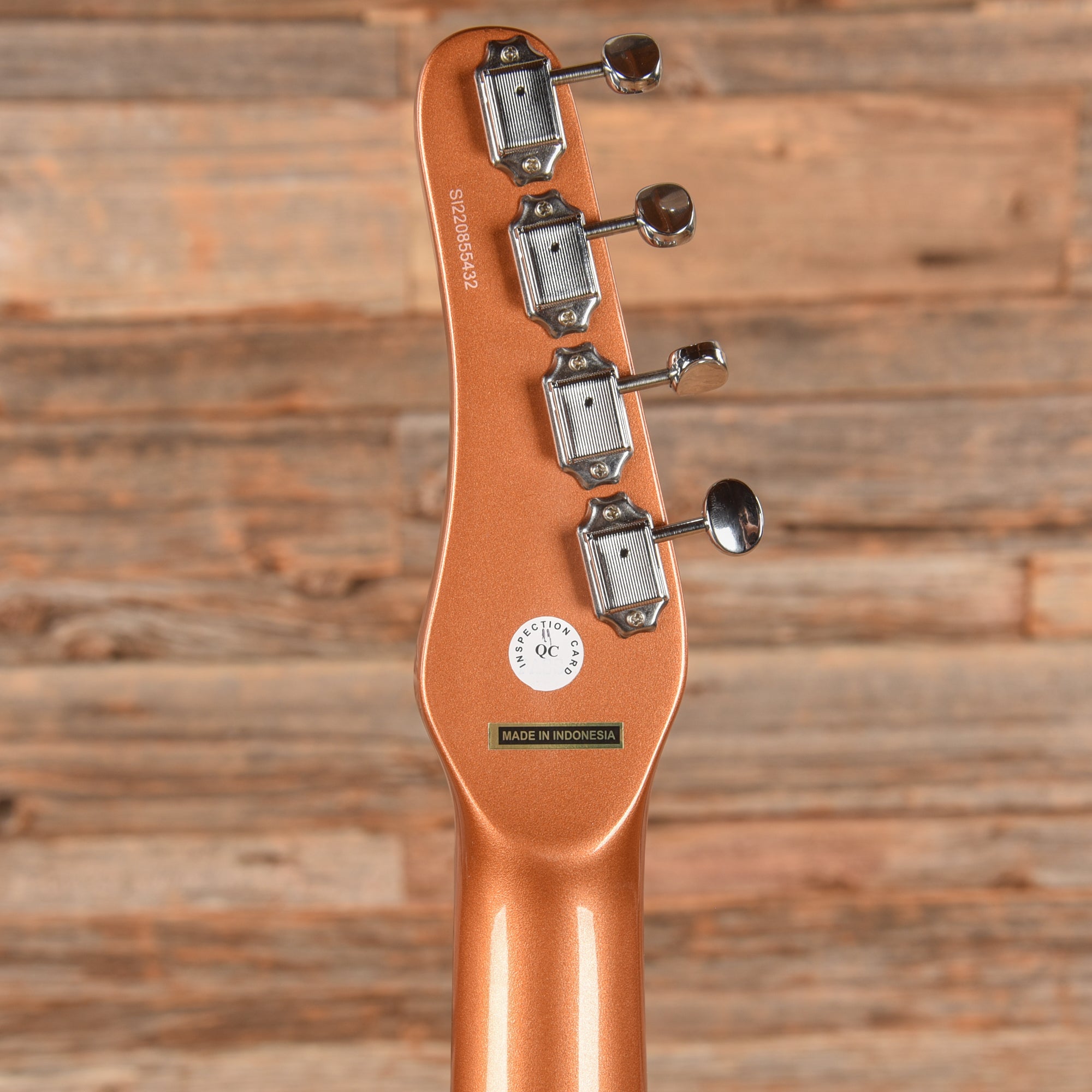 Silvertone 1444 Short Scale Bass Copper Metallic Bass Guitars / 4-String
