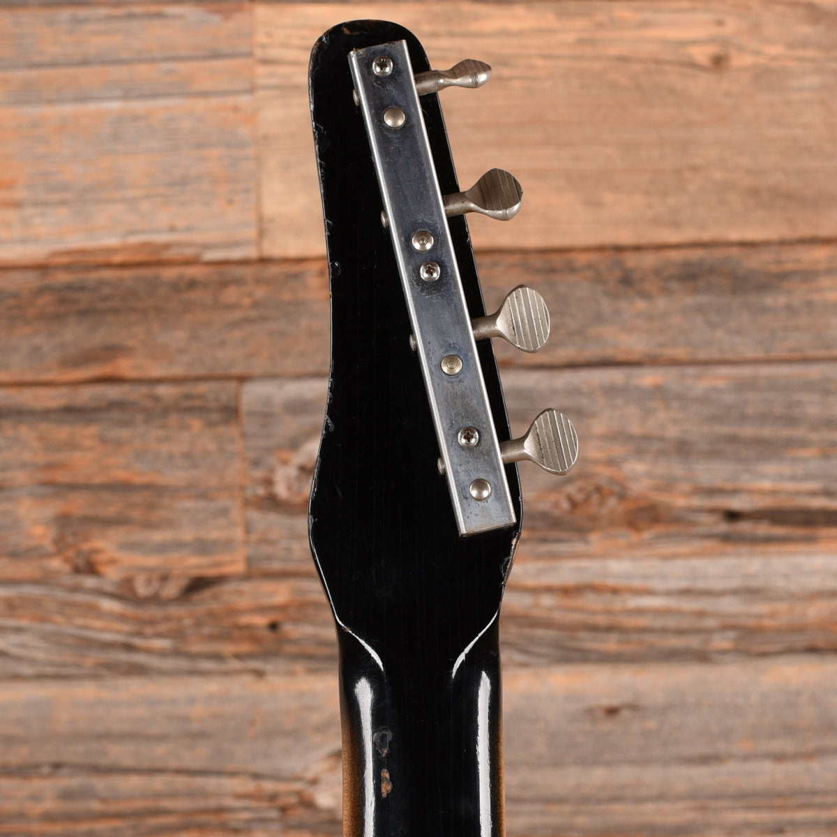 Silvertone 1444 Black 1960s Bass Guitars