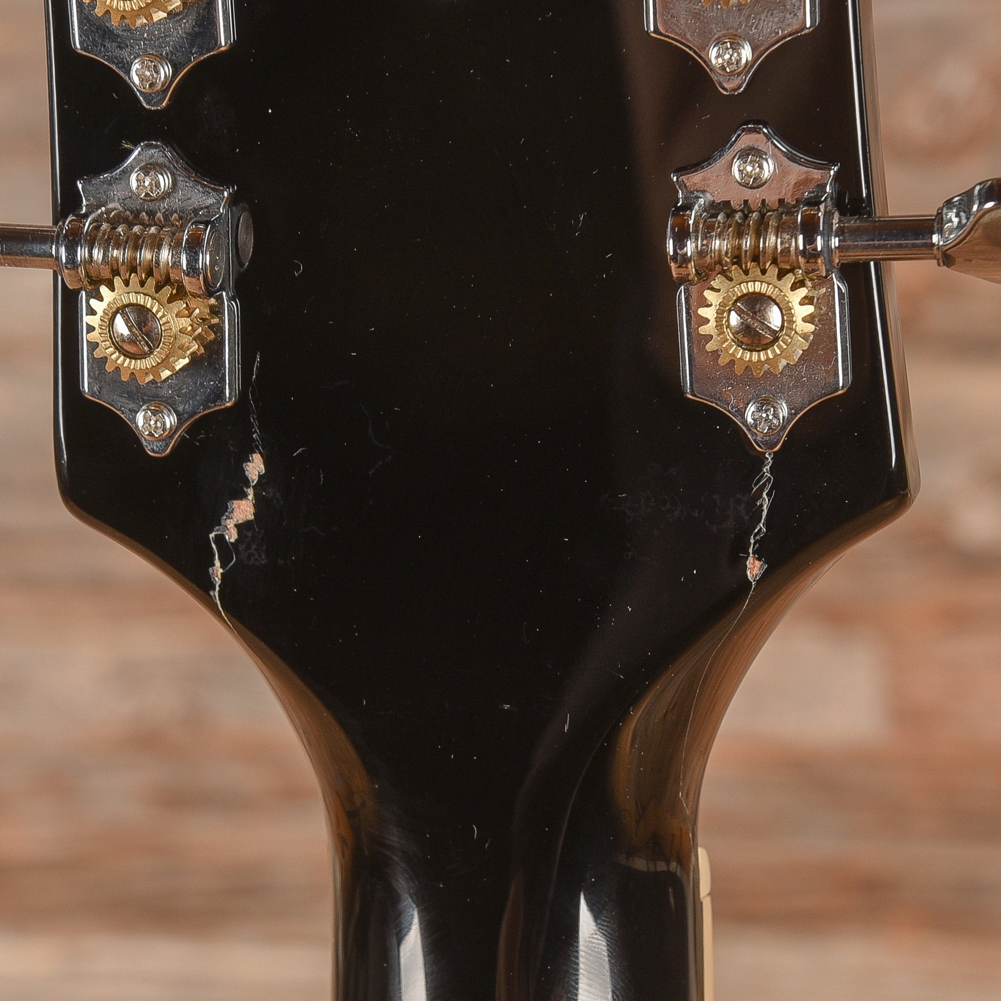 Silvertone 1446 TTSB Single Cut Semi-Hollow Electric Guitar w/ Trapeze Tailpiece Tobacco Sunburst Electric Guitars