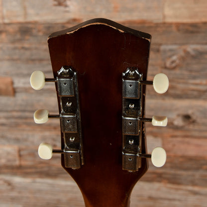 Silvertone 57-619 Sunburst 1960s Electric Guitars