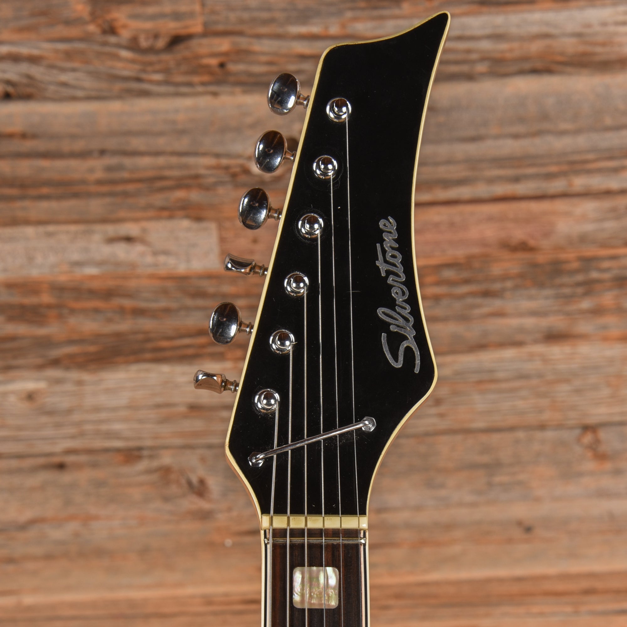 Silvertone 1445 Sunburst 1960s Electric Guitars / Solid Body