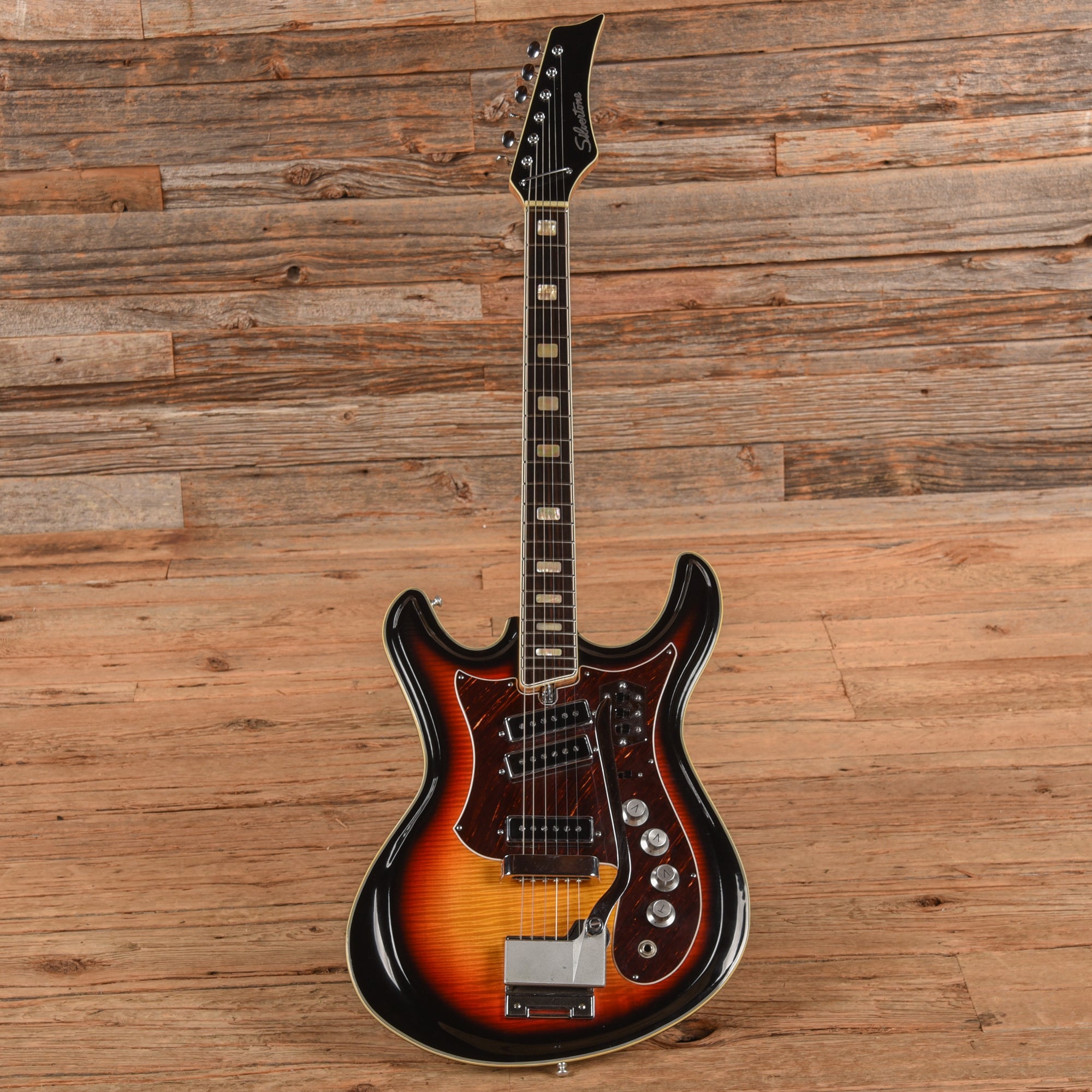 Silvertone 1445 Sunburst 1960s Electric Guitars / Solid Body