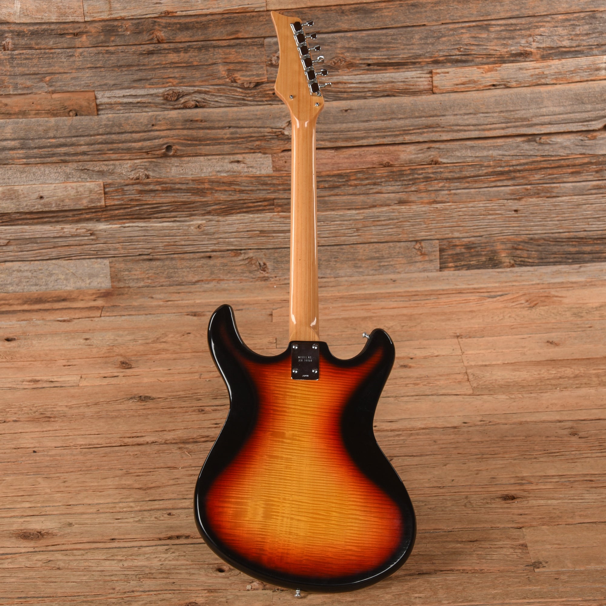 Silvertone 1445 Sunburst 1960s Electric Guitars / Solid Body