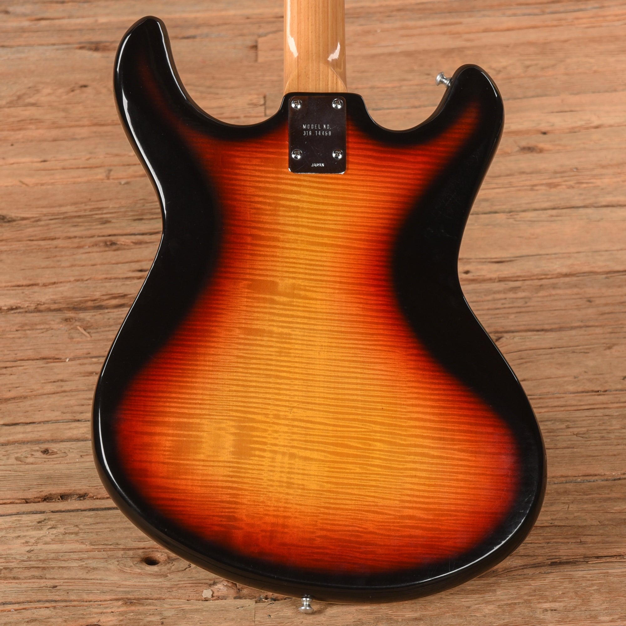 Silvertone 1445 Sunburst 1960s Electric Guitars / Solid Body