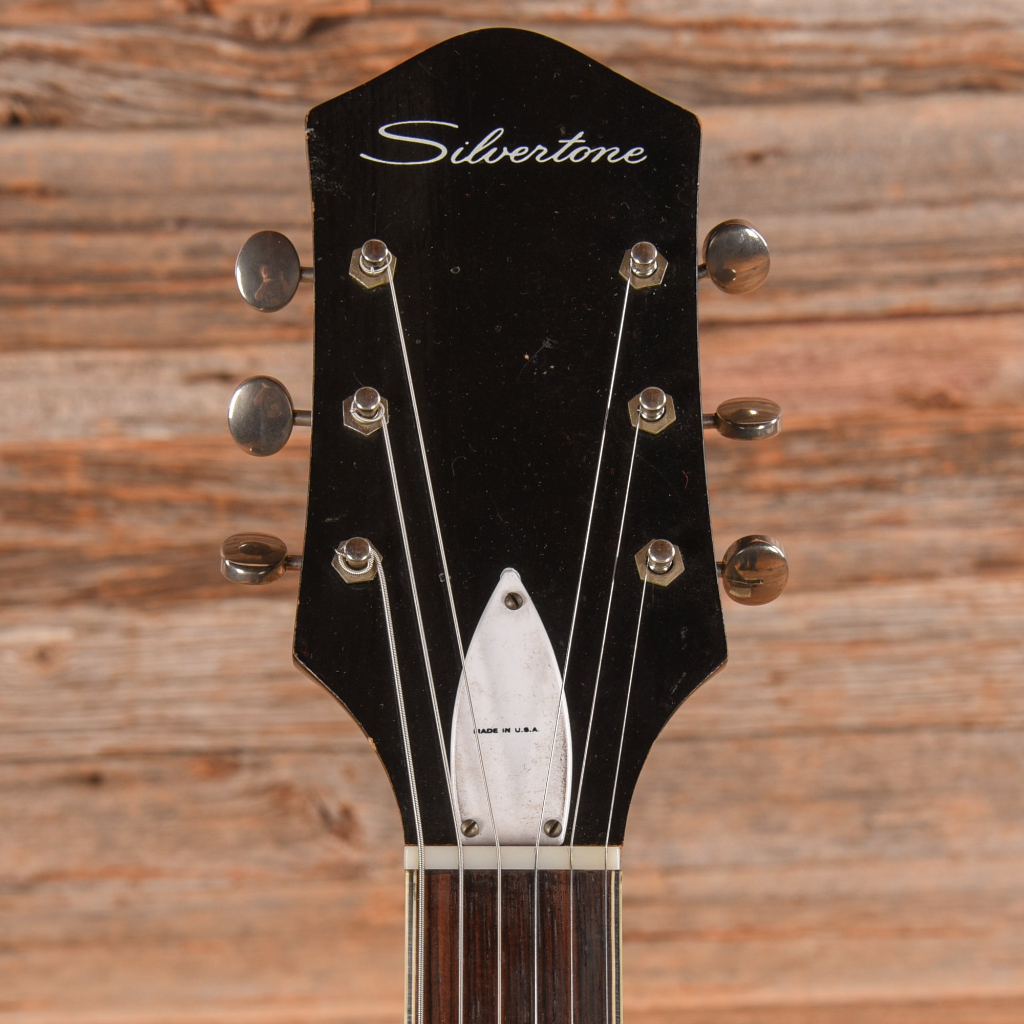 Silvertone 1446 Black 1960s Electric Guitars / Solid Body