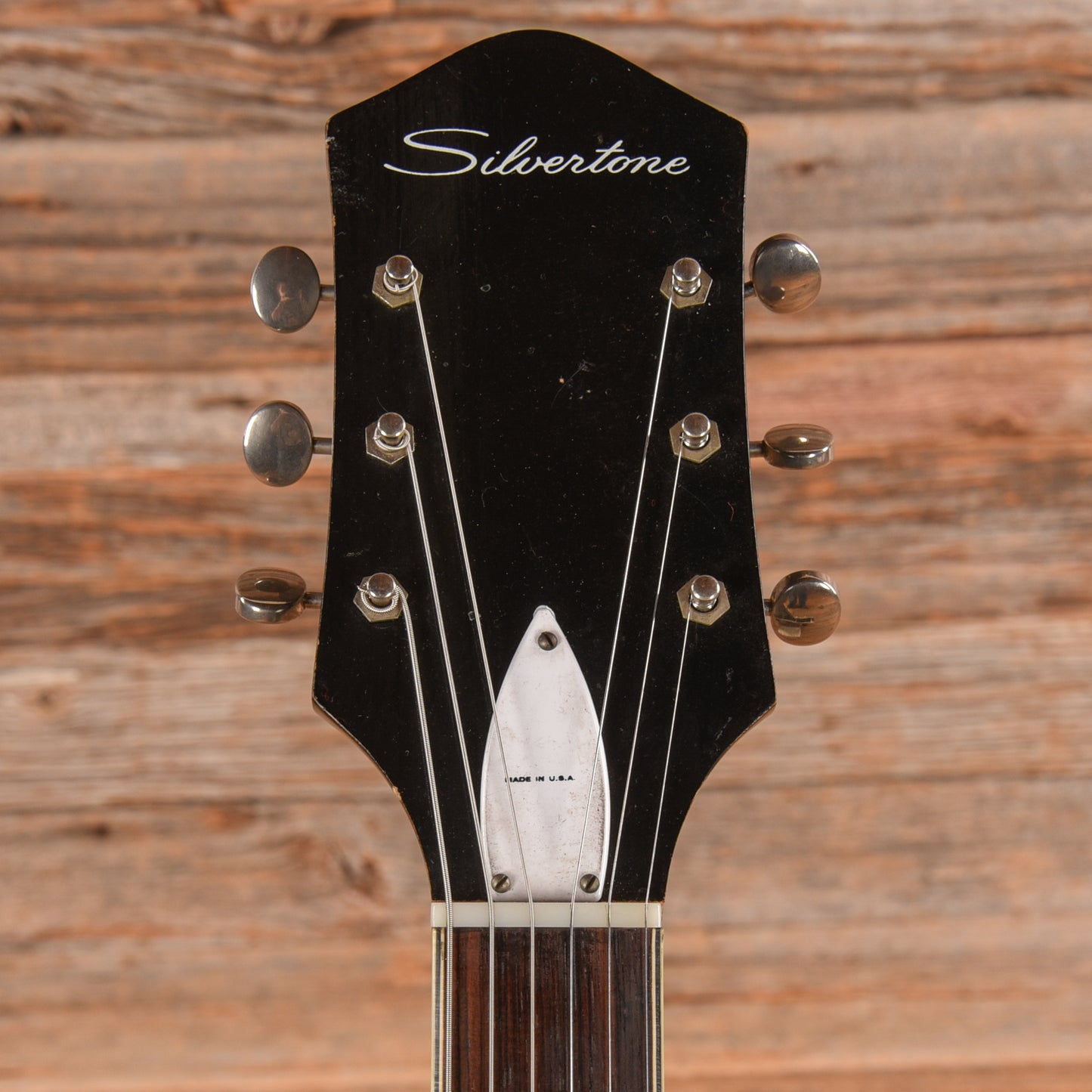 Silvertone 1446 Black 1960s Electric Guitars / Solid Body